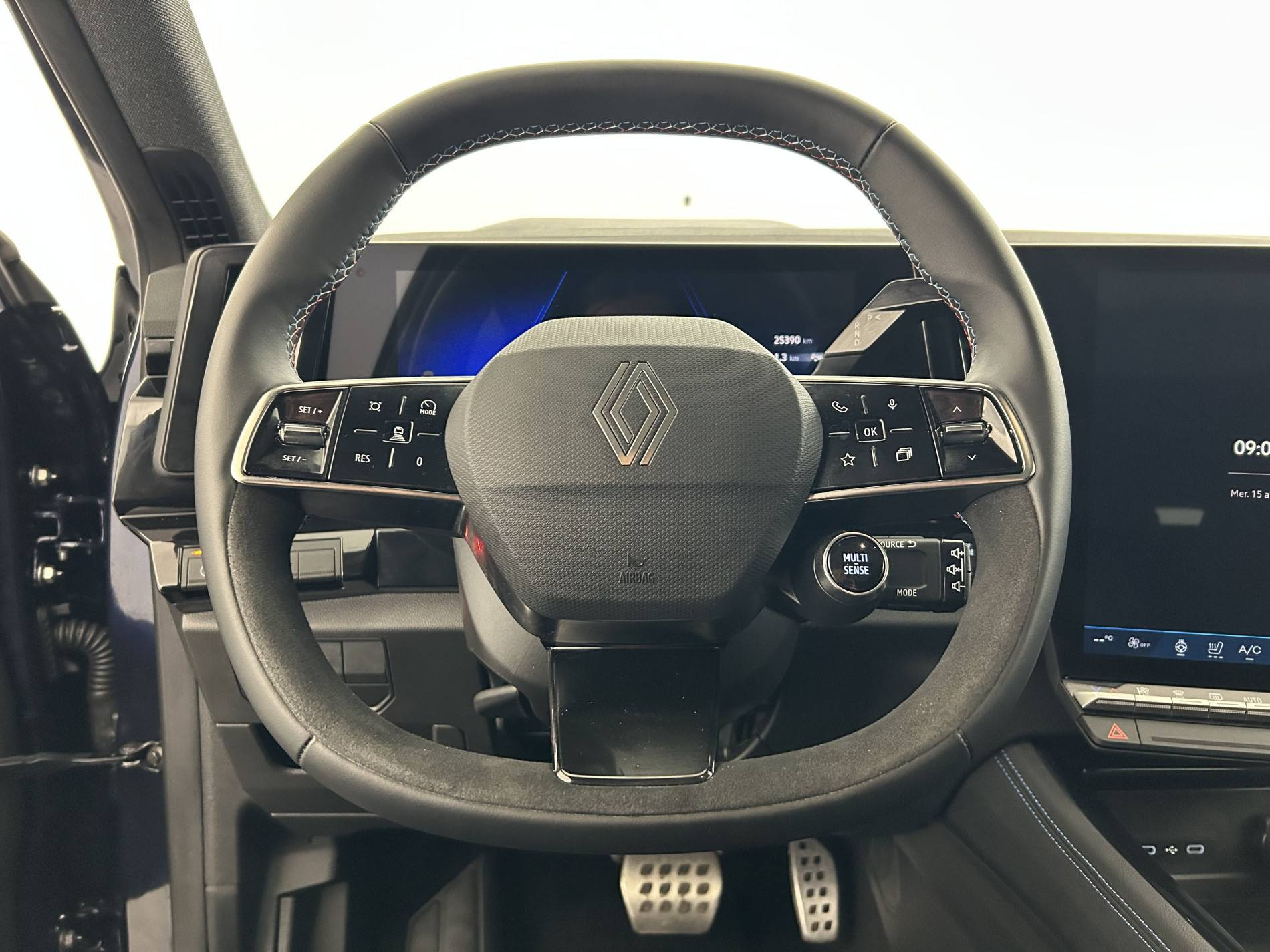 Vente en ligne Renault Espace Espace E-Tech full hybrid 200 GSR2 au prix de 33 990 €