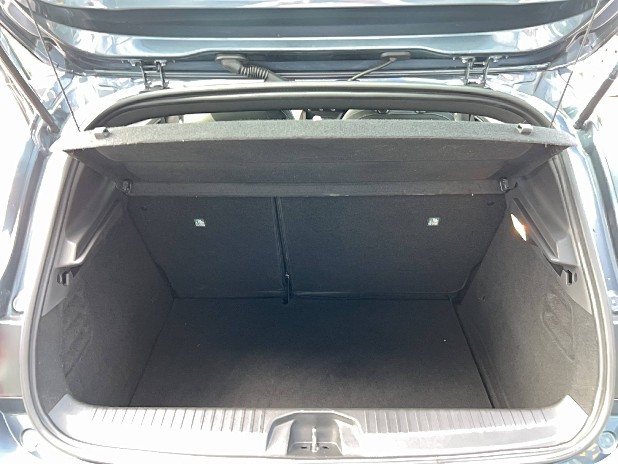 Vente en ligne Renault Clio 5 Clio TCe 90 - 21N au prix de 13 490 €
