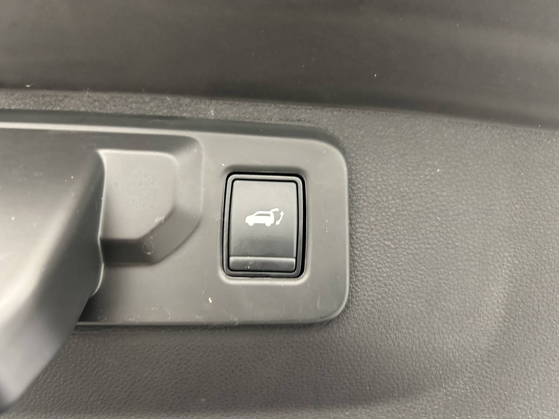 Vente en ligne Renault Rafale  E-Tech full hybrid 200 ch au prix de 40 990 €