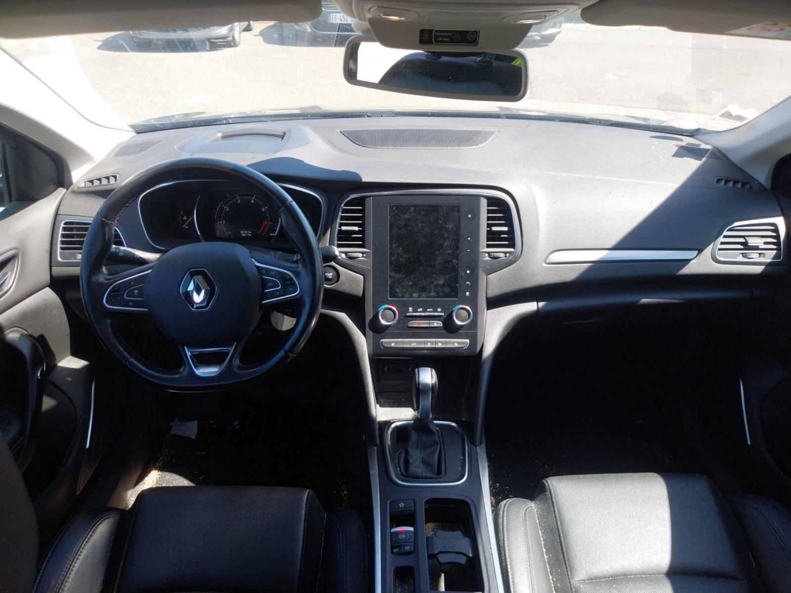Vente en ligne Renault Megane 4 Mégane IV Berline TCe 140 EDC FAP au prix de 14 990 €
