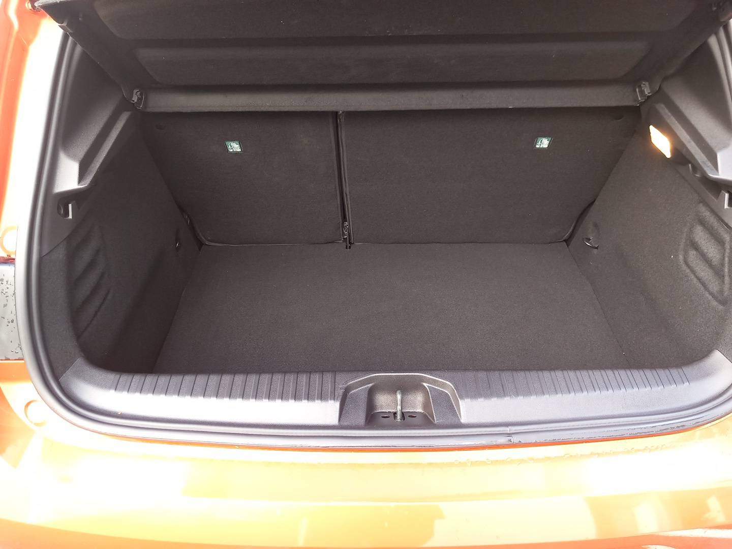 Vente en ligne Renault Clio 5 Clio E-Tech full hybrid 145 au prix de 21 990 €