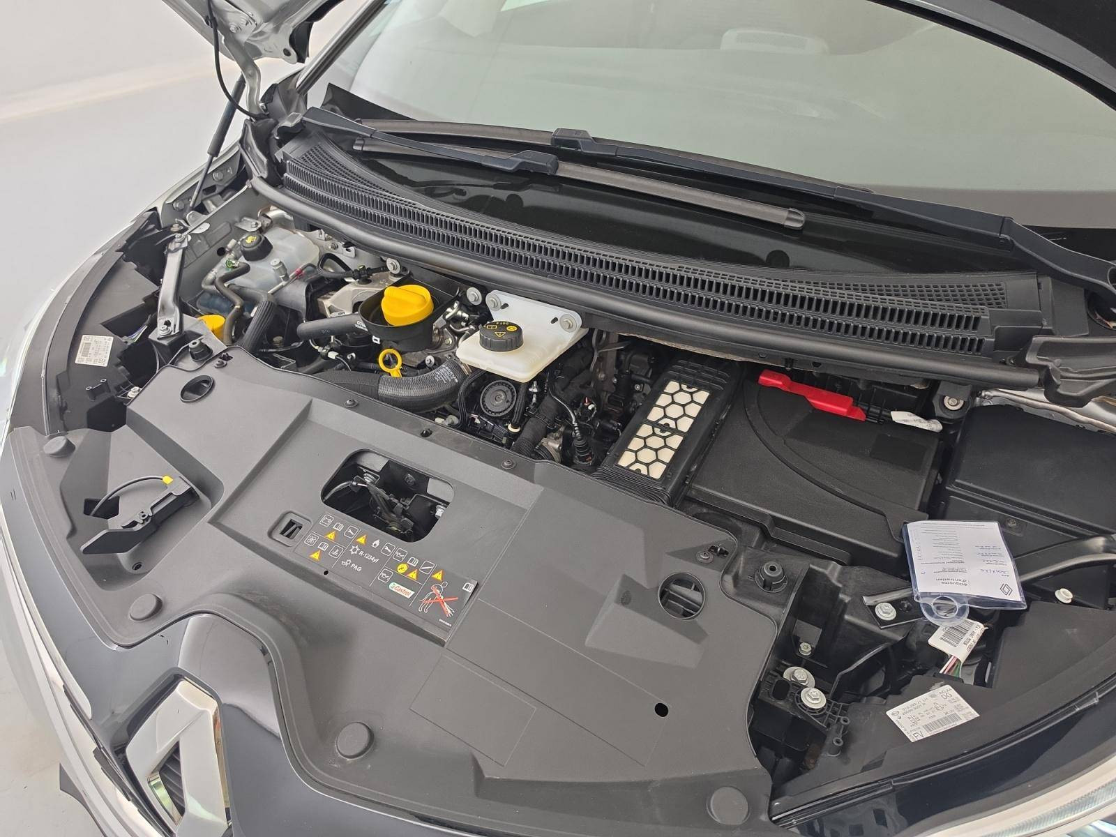 Vente en ligne Renault Scenic 4 Scenic TCe 140 au prix de 18 790 €