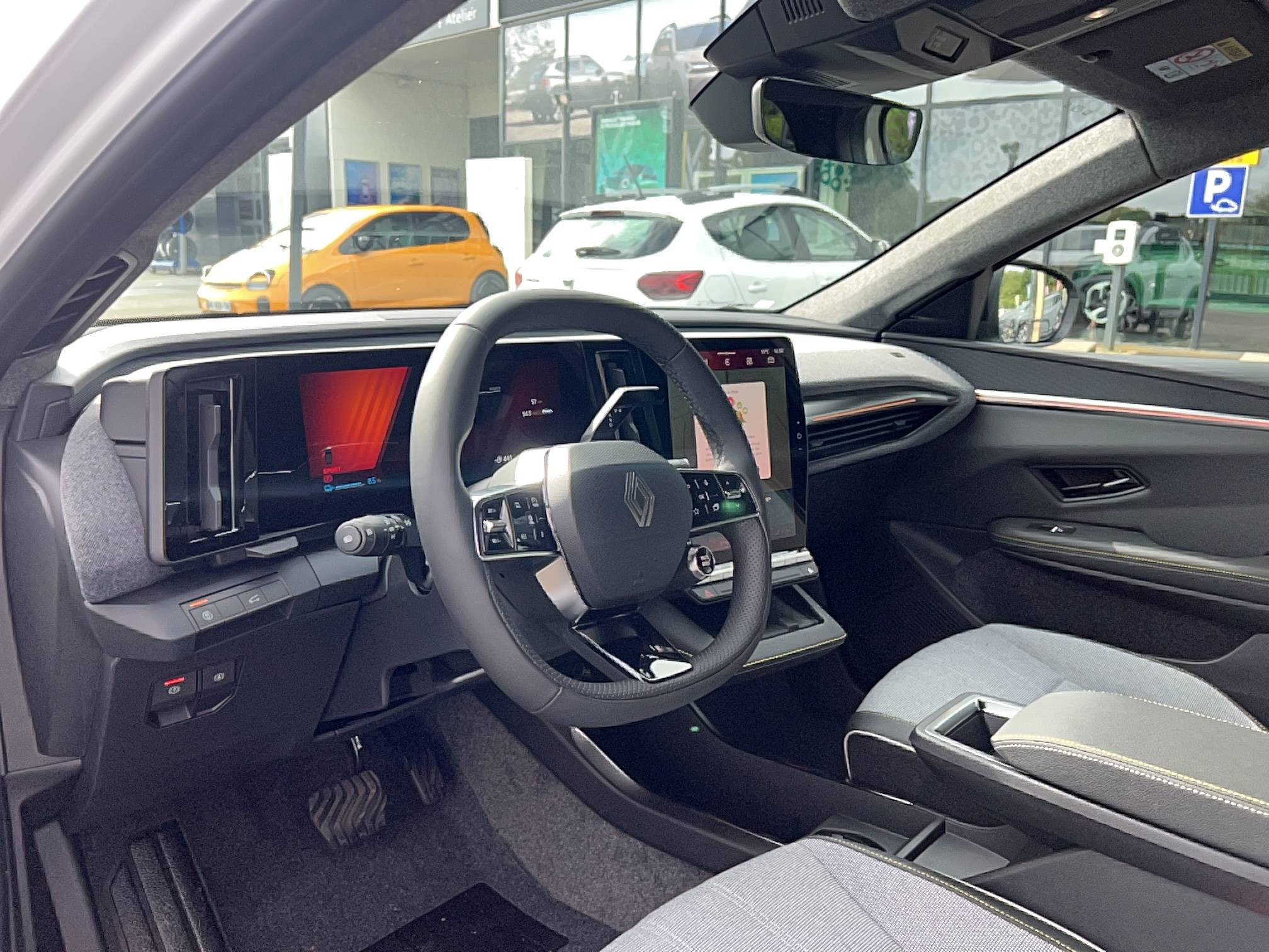 Vente en ligne Renault Scenic E-Tech Scenic E-Tech électrique 220 ch grande autonomie au prix de 47 590 €