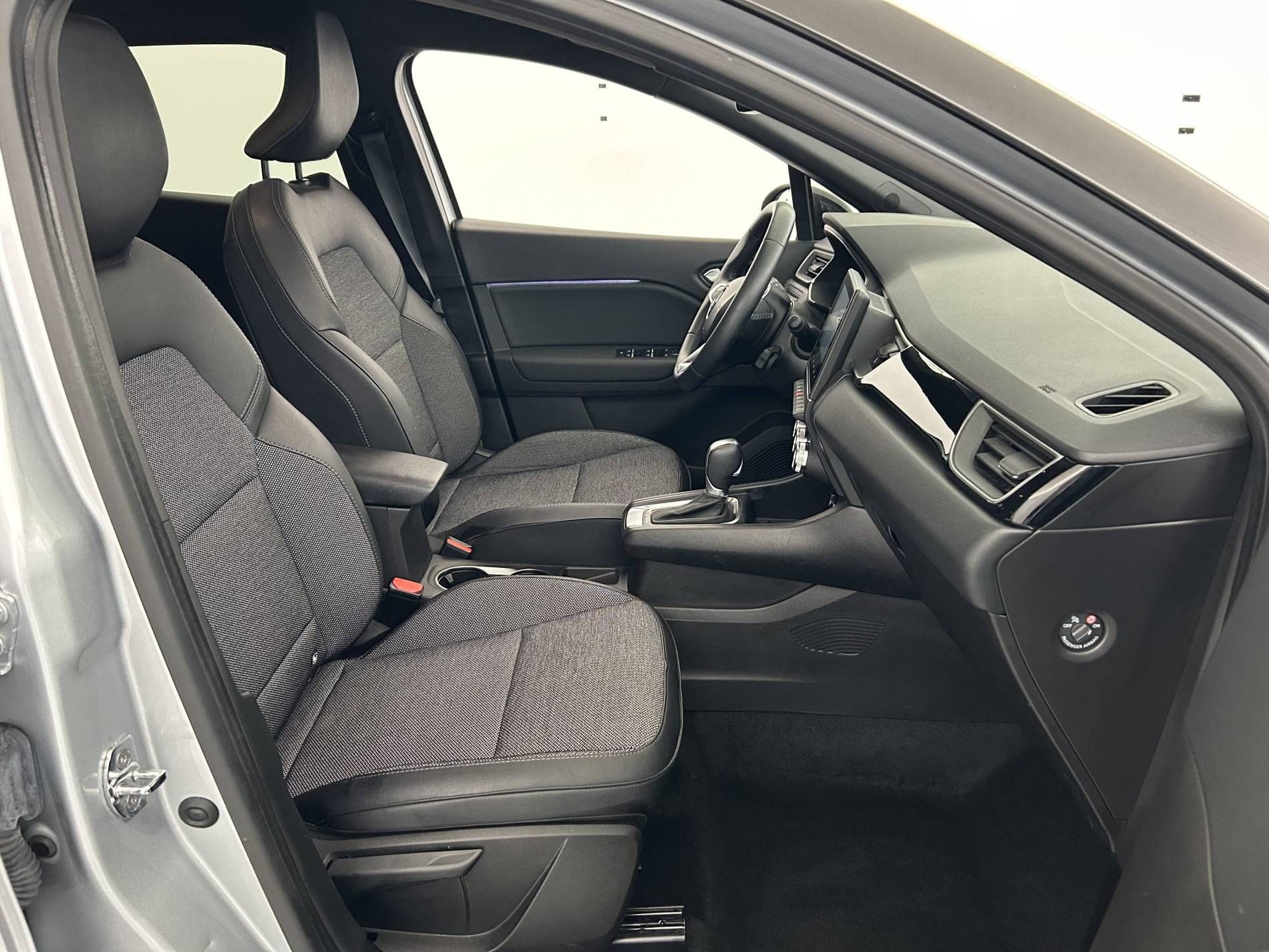 Vente en ligne Renault Captur  E-Tech 145 au prix de 18 690 €