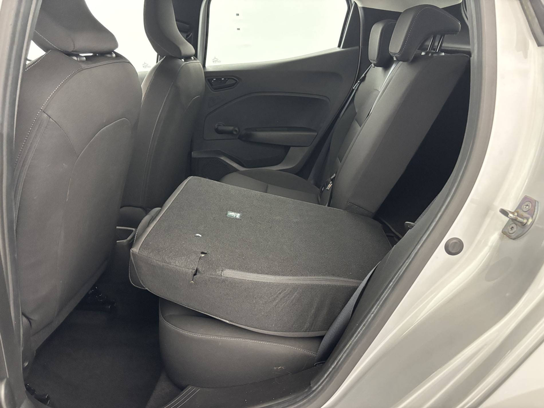 Vente en ligne Renault Clio 5 Clio SCe 65 au prix de 12 590 €