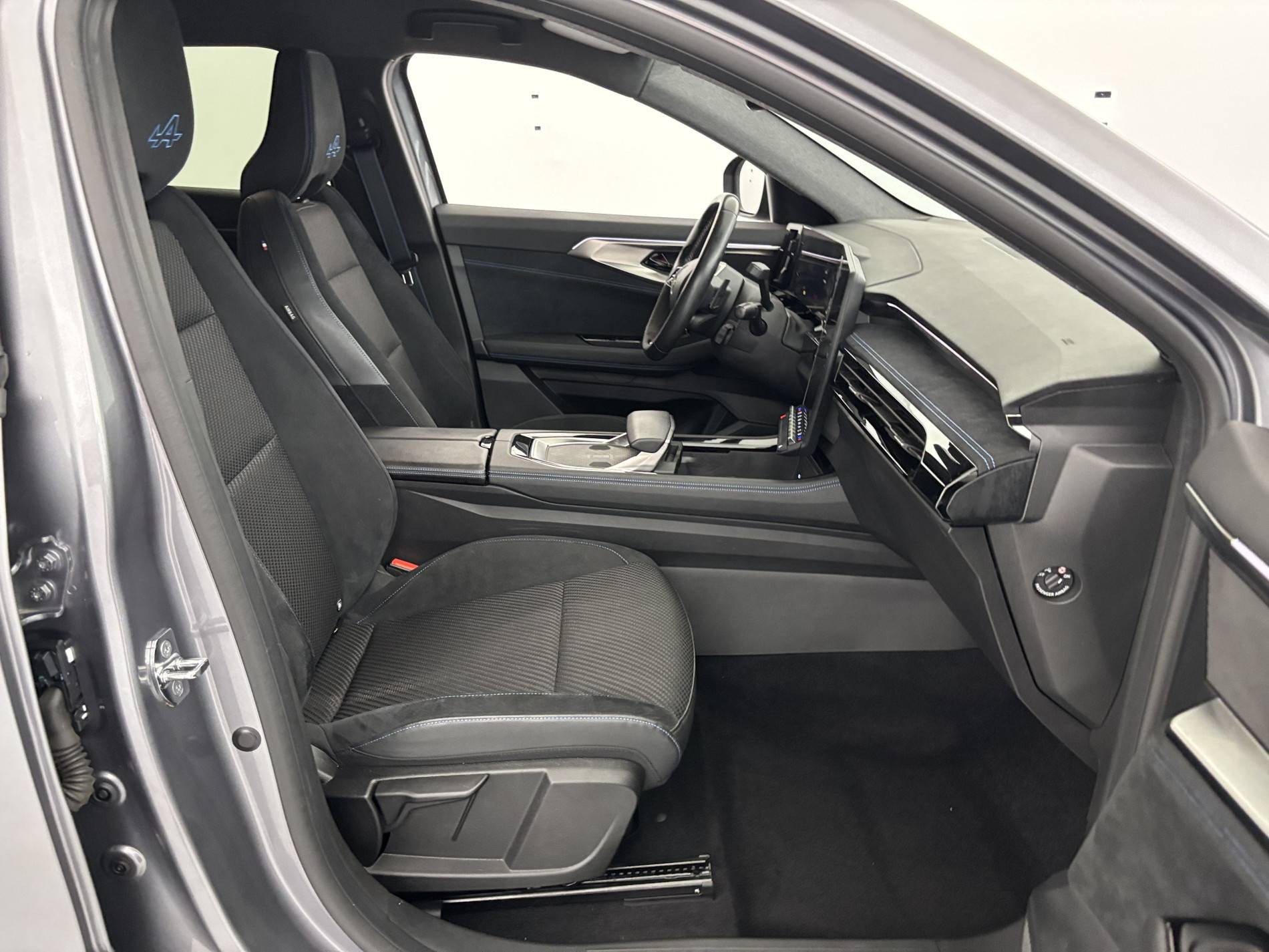 Vente en ligne Renault Austral  E-Tech hybrid 200 au prix de 30 990 €