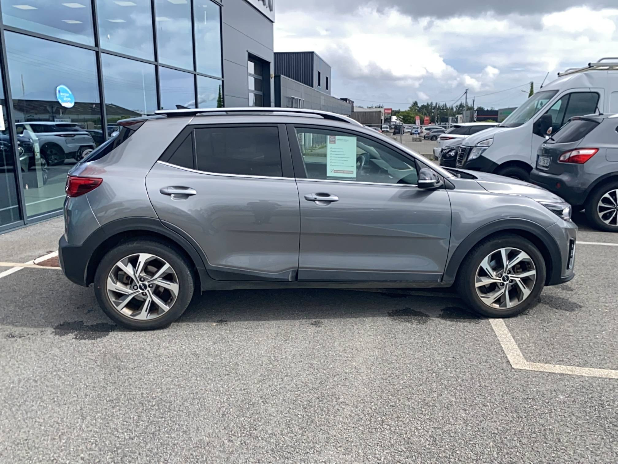 Vente en ligne Kia Stonic  1.0 T-GDi 100 ch DCT7 au prix de 19 490 €