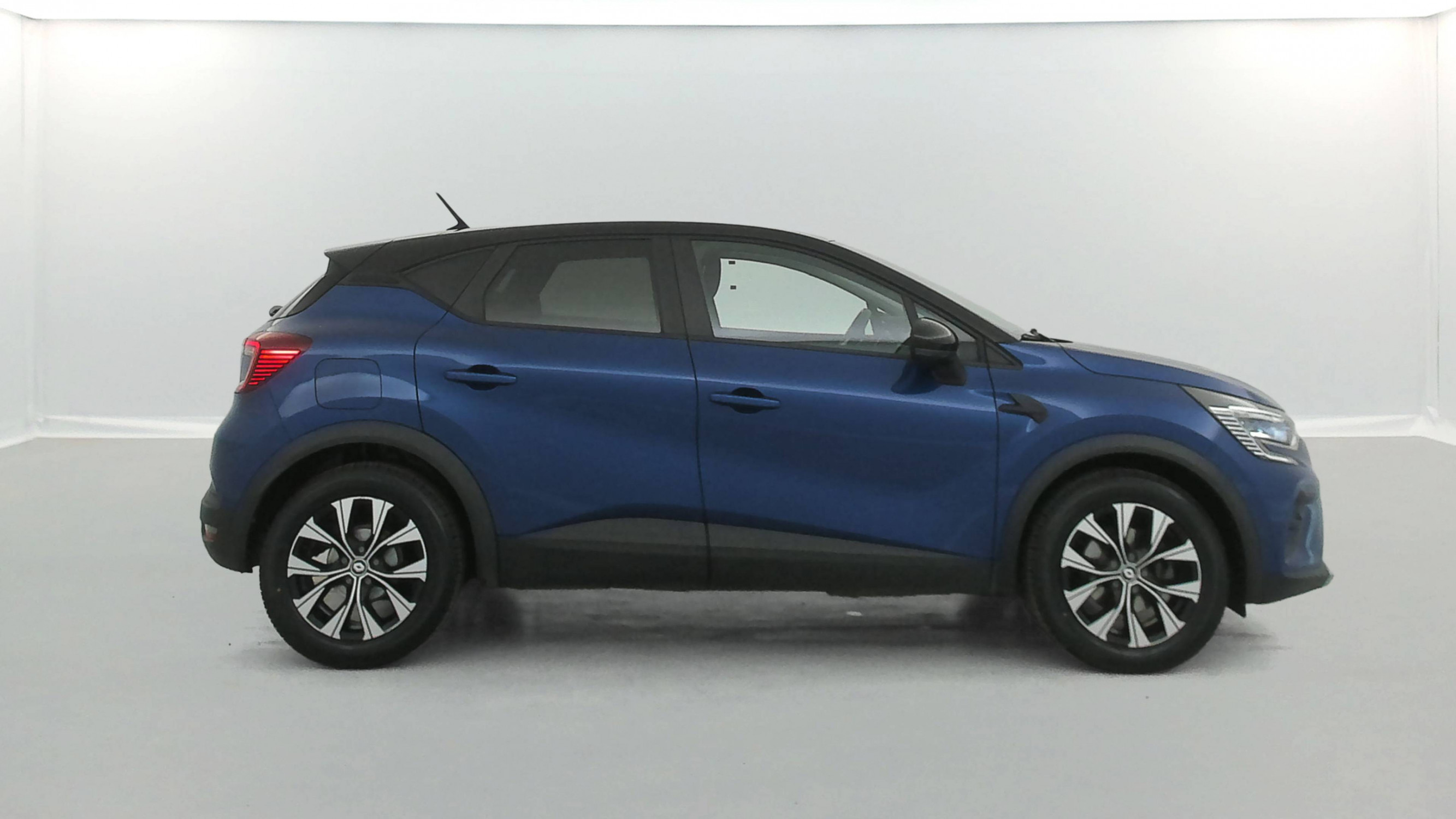 Vente en ligne Renault Captur  E-Tech full hybrid 145 au prix de 17 490 €