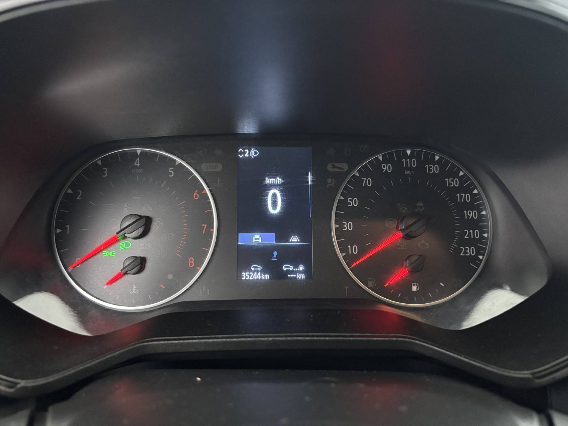 Vente en ligne Renault Clio 5 Clio SCe 65 au prix de 12 790 €