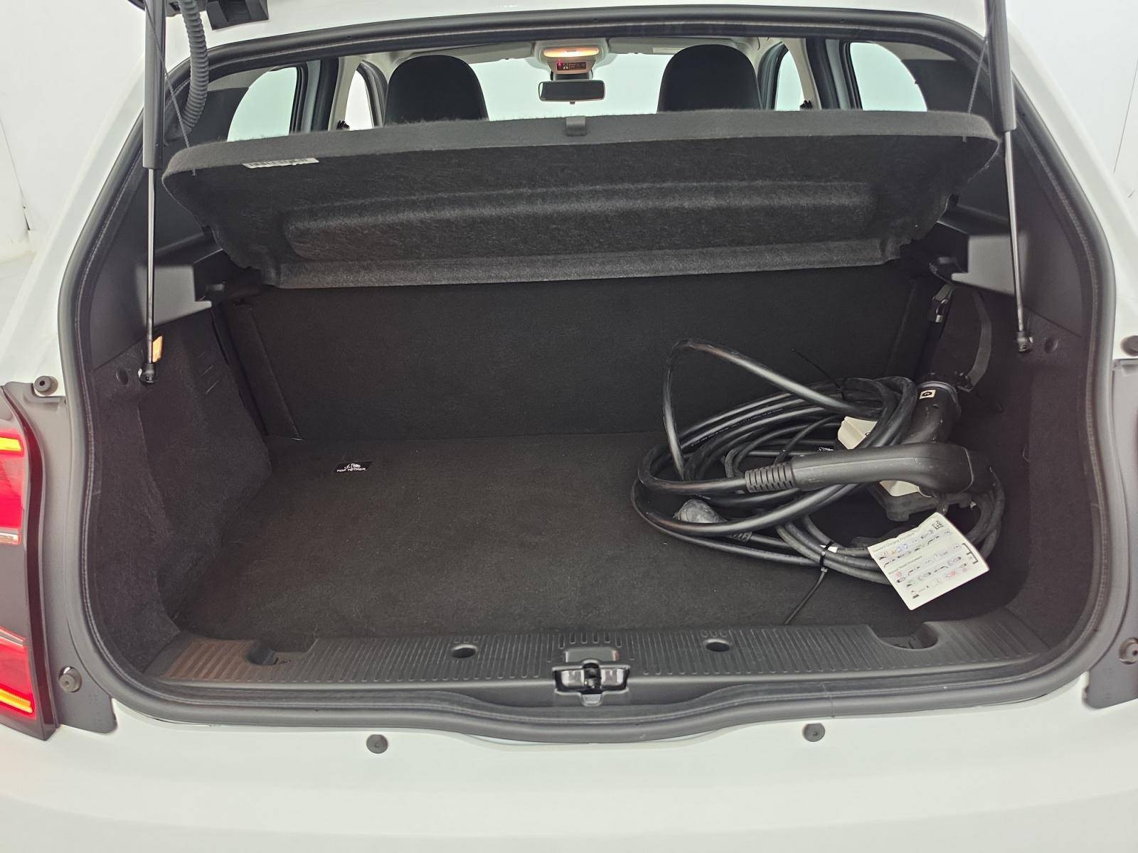 Vente en ligne Renault Twingo Electrique Twingo III E-Tech au prix de 10 800 €