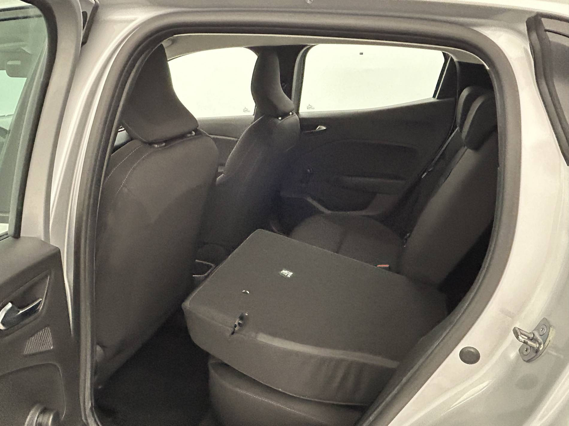 Vente en ligne Renault Clio 5 Clio TCe 90 au prix de 13 990 €