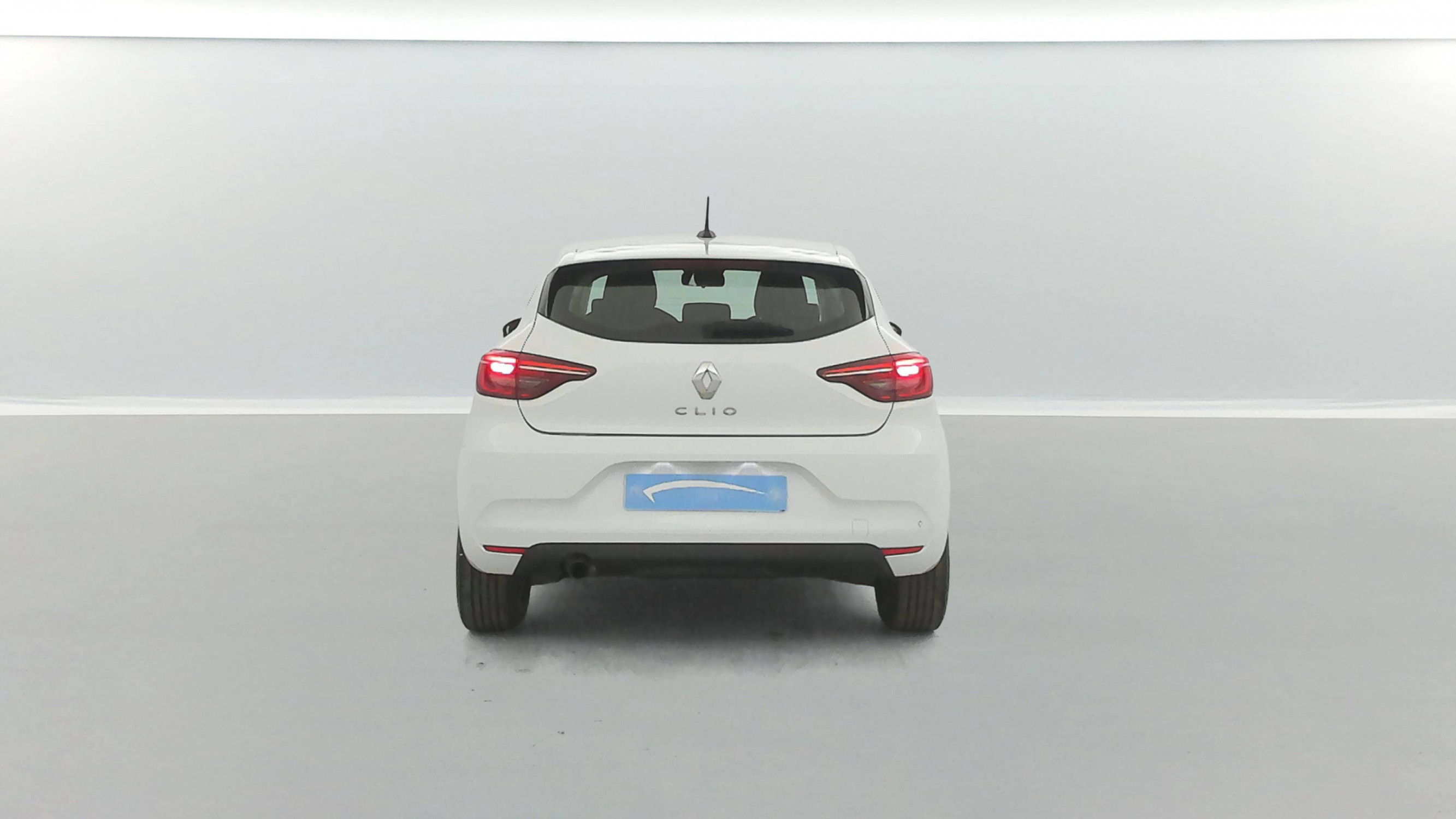 Vente en ligne Renault Clio 5 Clio SCe 65 - 21N au prix de 12 390 €