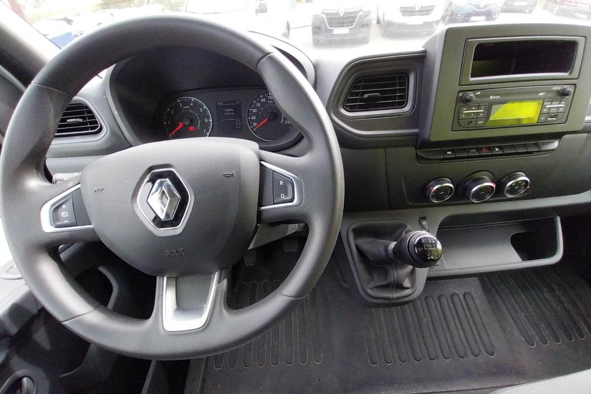 Vente en ligne Renault Master Fourgon MASTER FGN TRAC F3500 L3H3 BLUE DCI 135 au prix de 29 790 €
