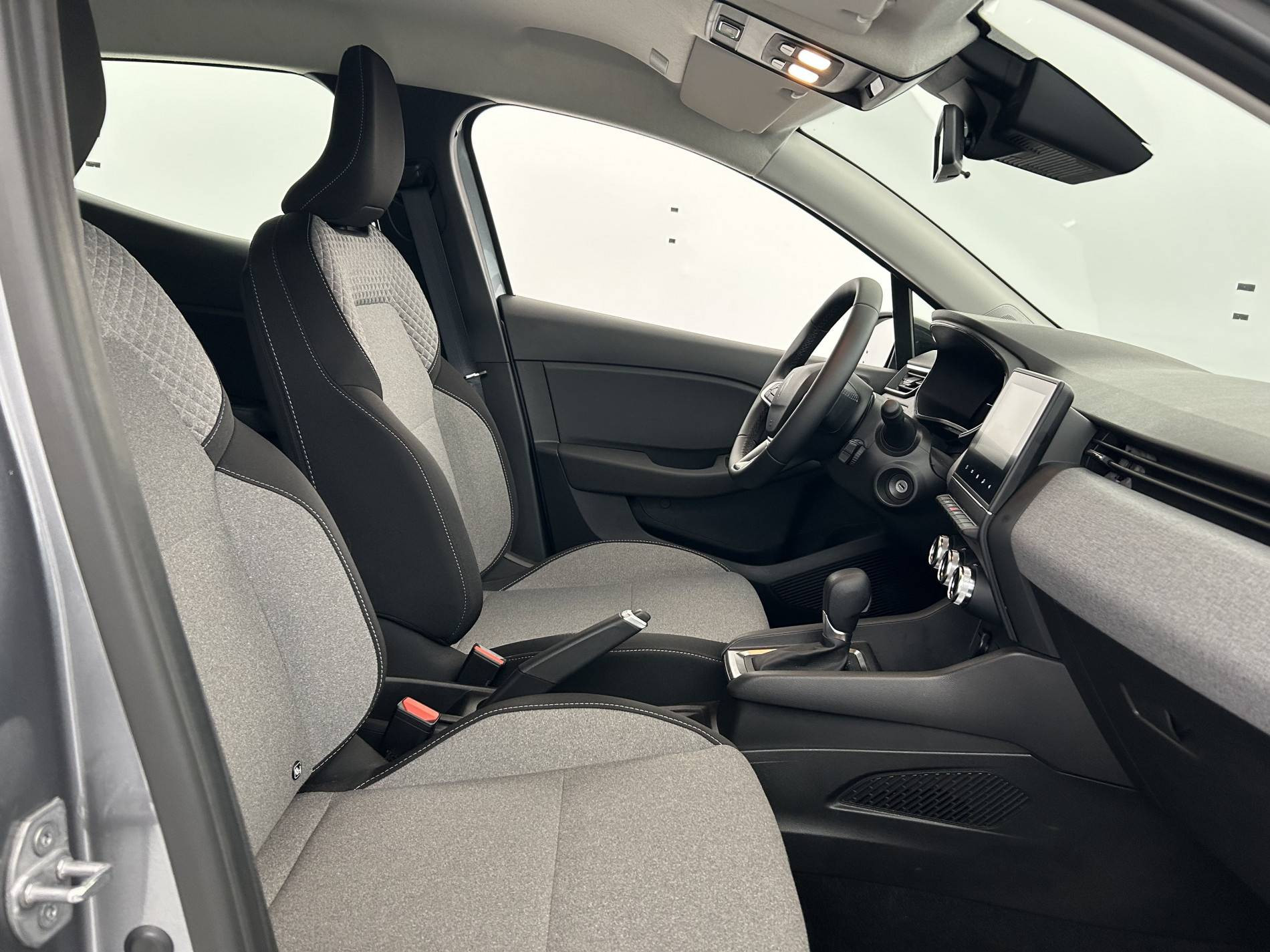 Vente en ligne Renault Clio 5 Clio E-Tech full hybrid 145 ch GSR2 au prix de 19 990 €