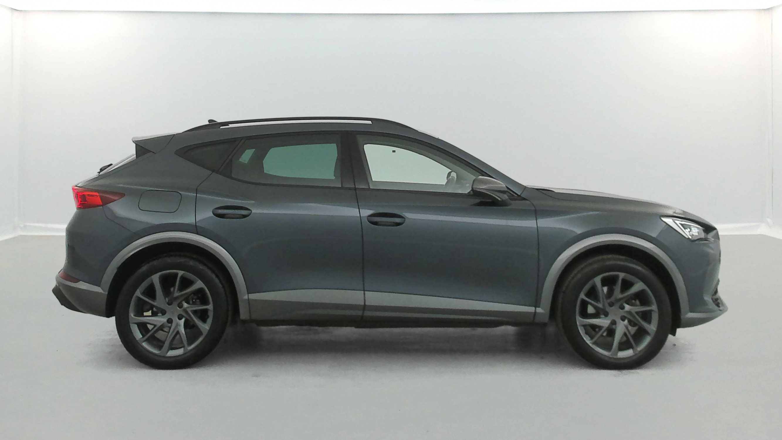 Vente en ligne Cupra Formentor  1.4 e-HYBRID 204 ch DSG6 au prix de 24 790 €