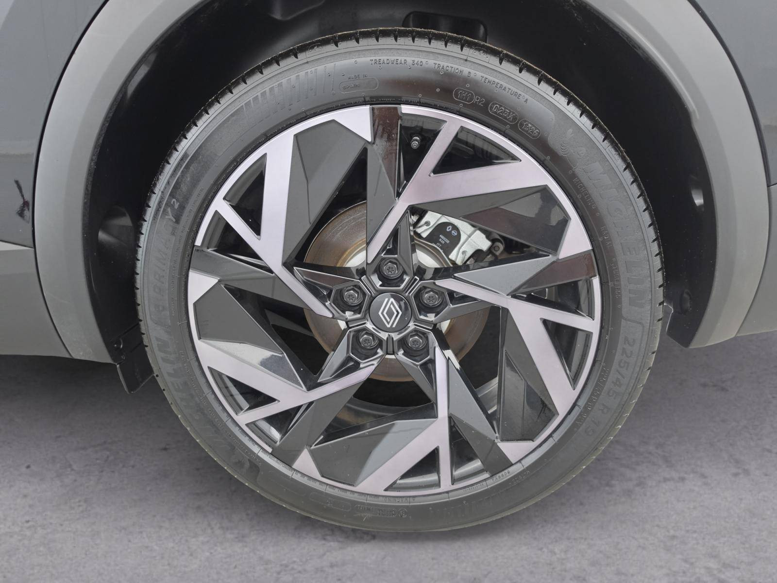 Vente en ligne Renault Symbioz  E-Tech full hybrid 145 au prix de 27 990 €