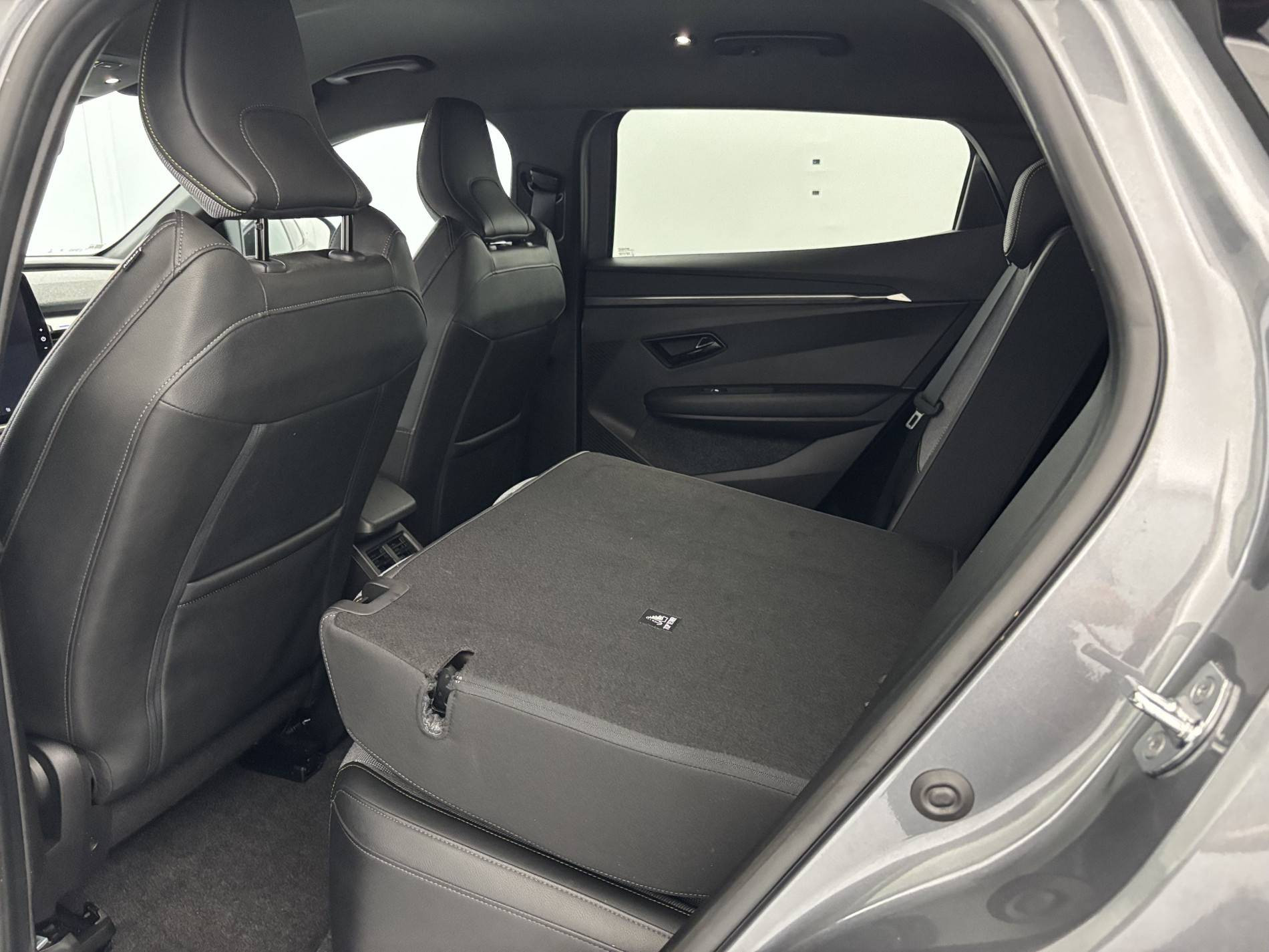 Vente en ligne Renault Megane E-Tech  EV60 220 ch super charge au prix de 24 990 €