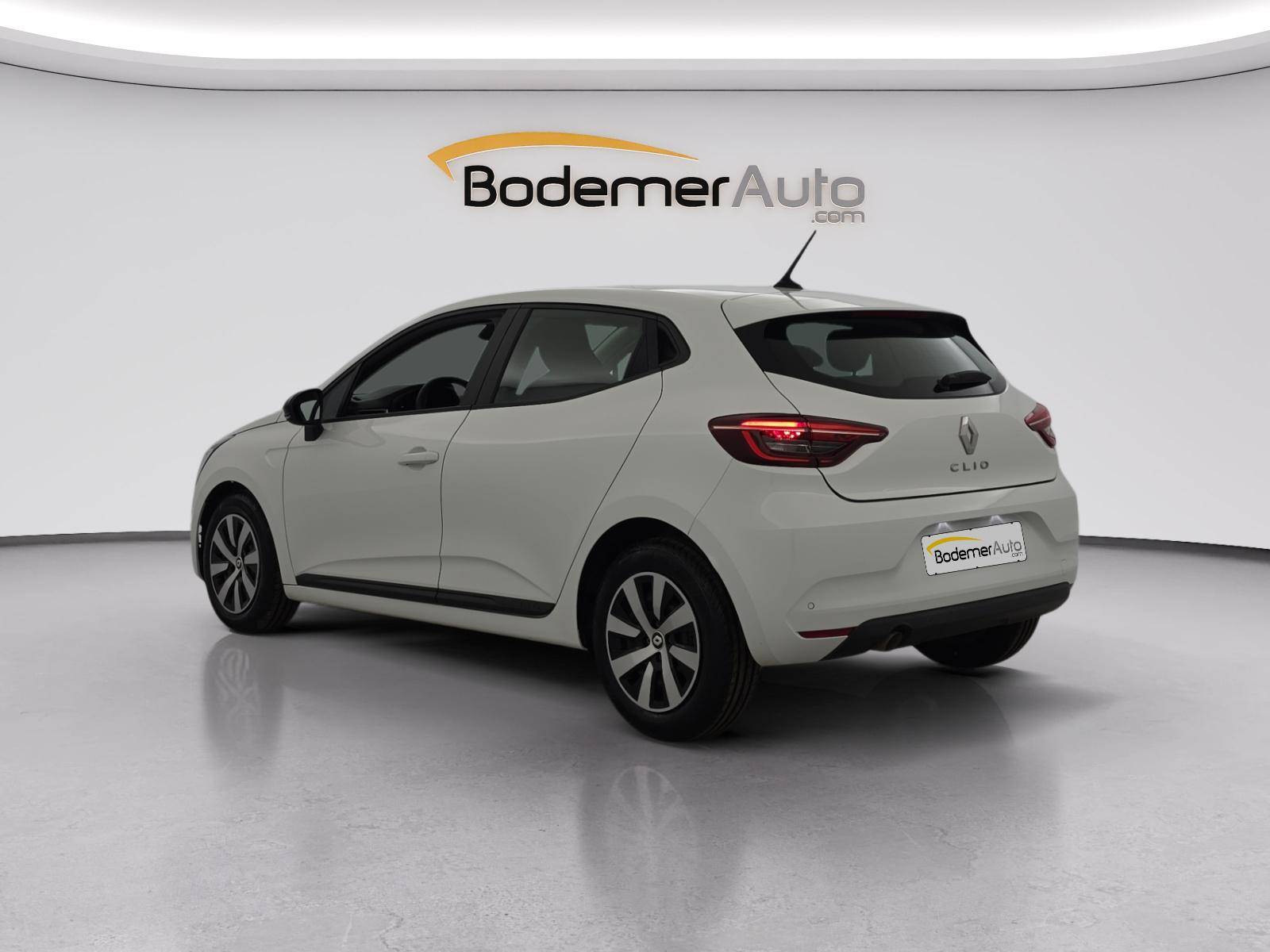 Vente en ligne Renault Clio 5 Clio TCe 90 au prix de 13 990 €