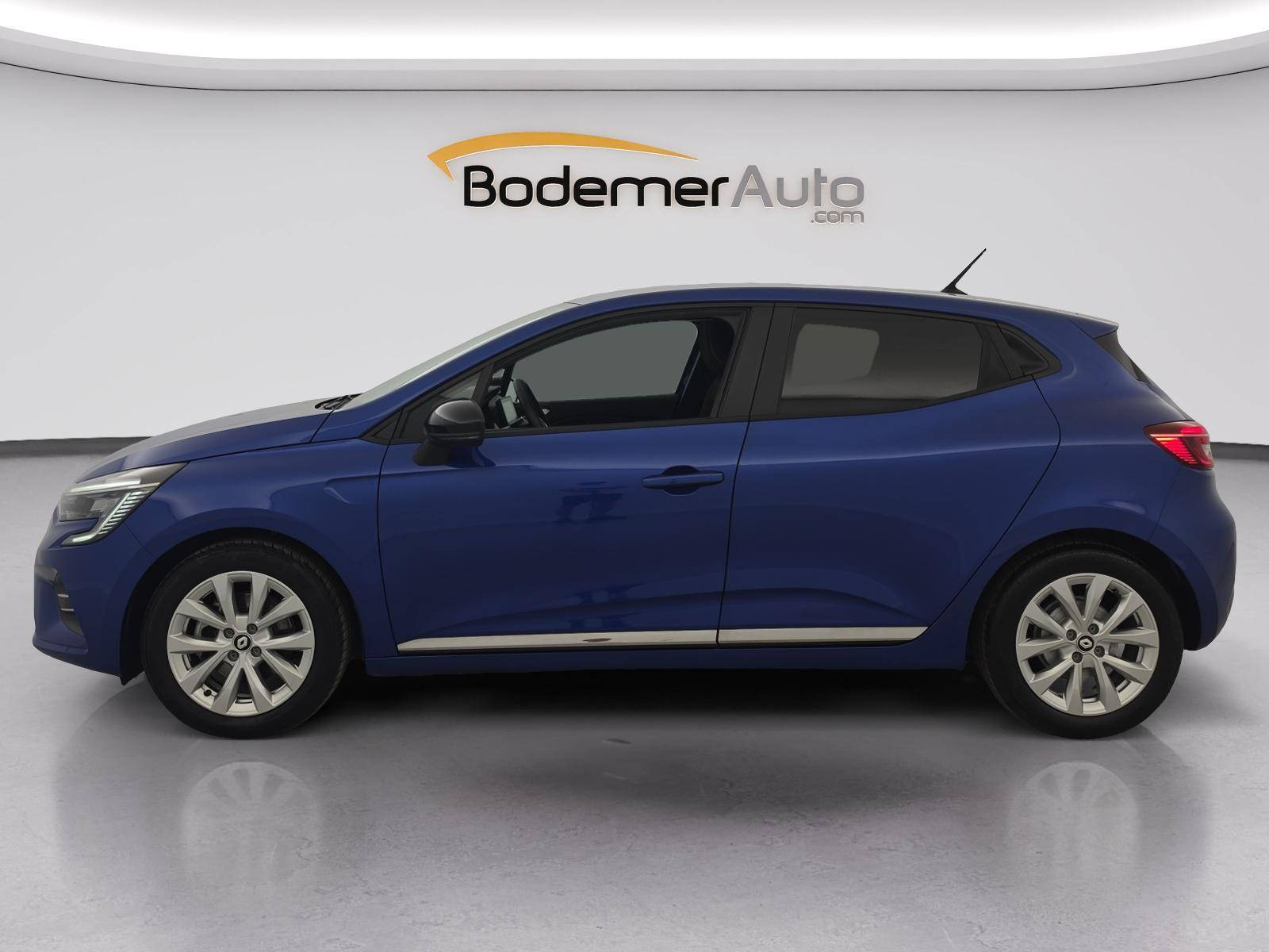Vente en ligne Renault Clio 5 Clio E-Tech full hybrid 145 au prix de 16 990 €