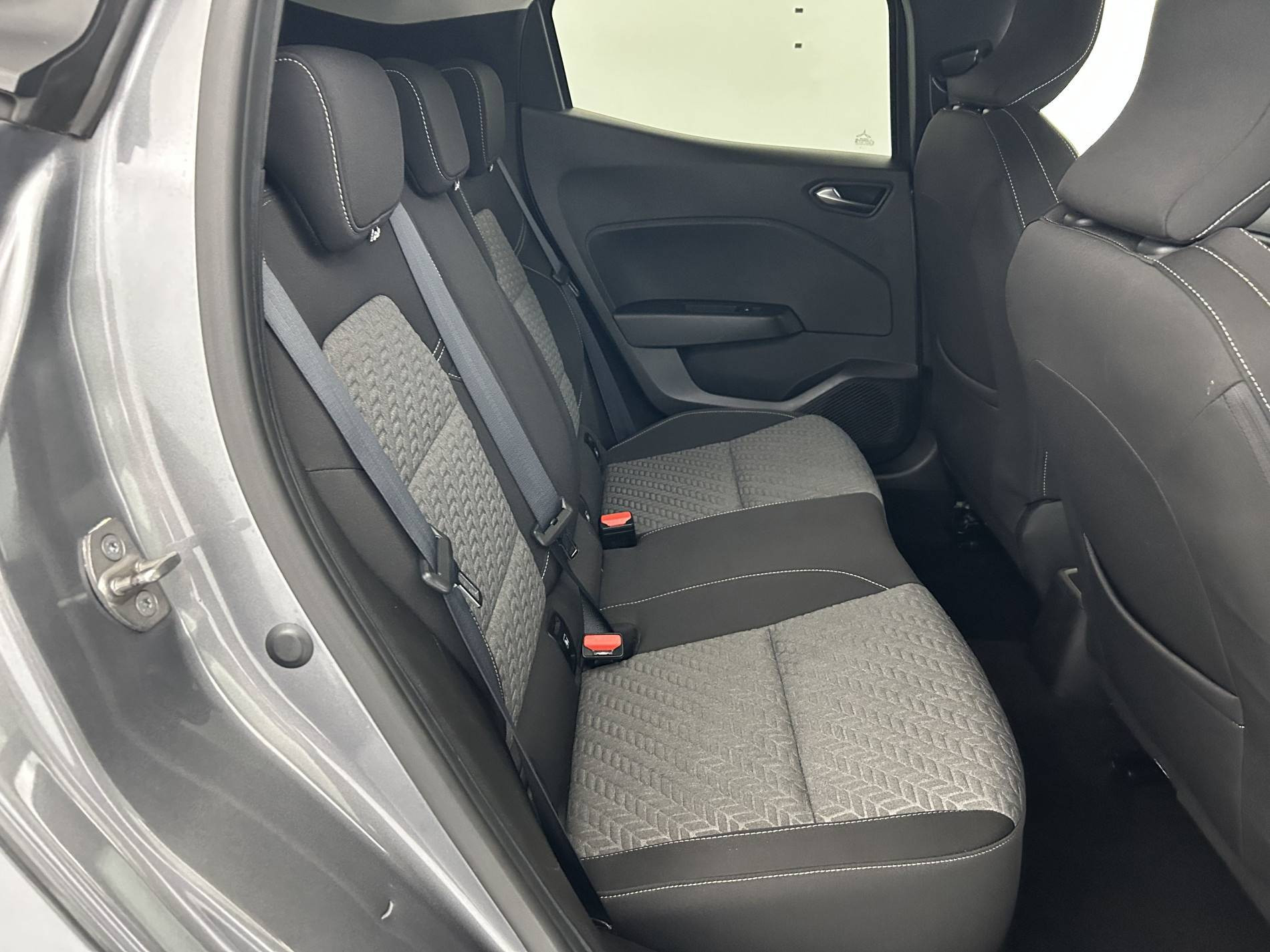 Vente en ligne Renault Clio 5 Clio TCe 90 au prix de 14 290 €