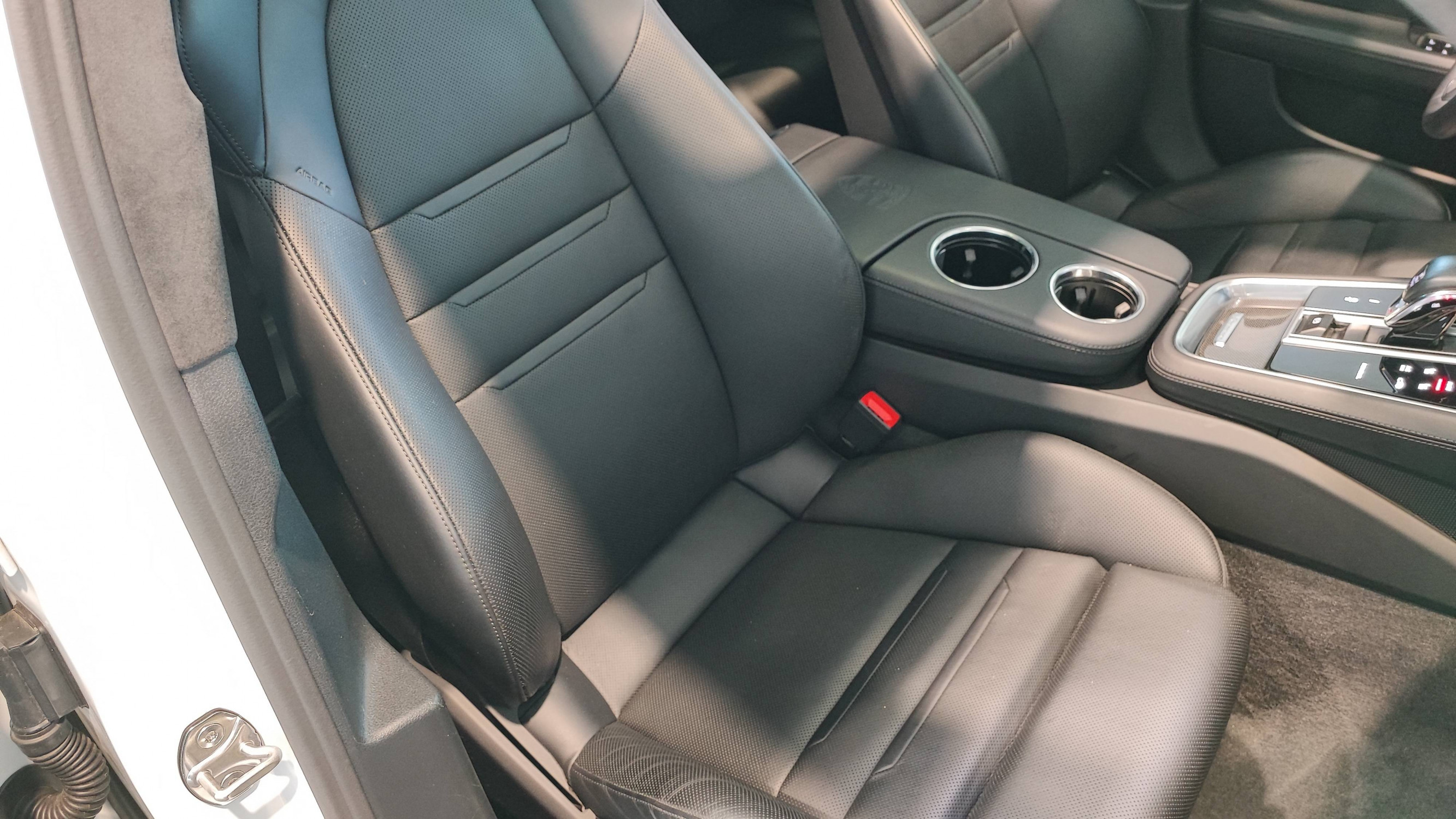 Vente en ligne Porsche Panamera  Turbo S V8 4.0 680 au prix de 99 990 €