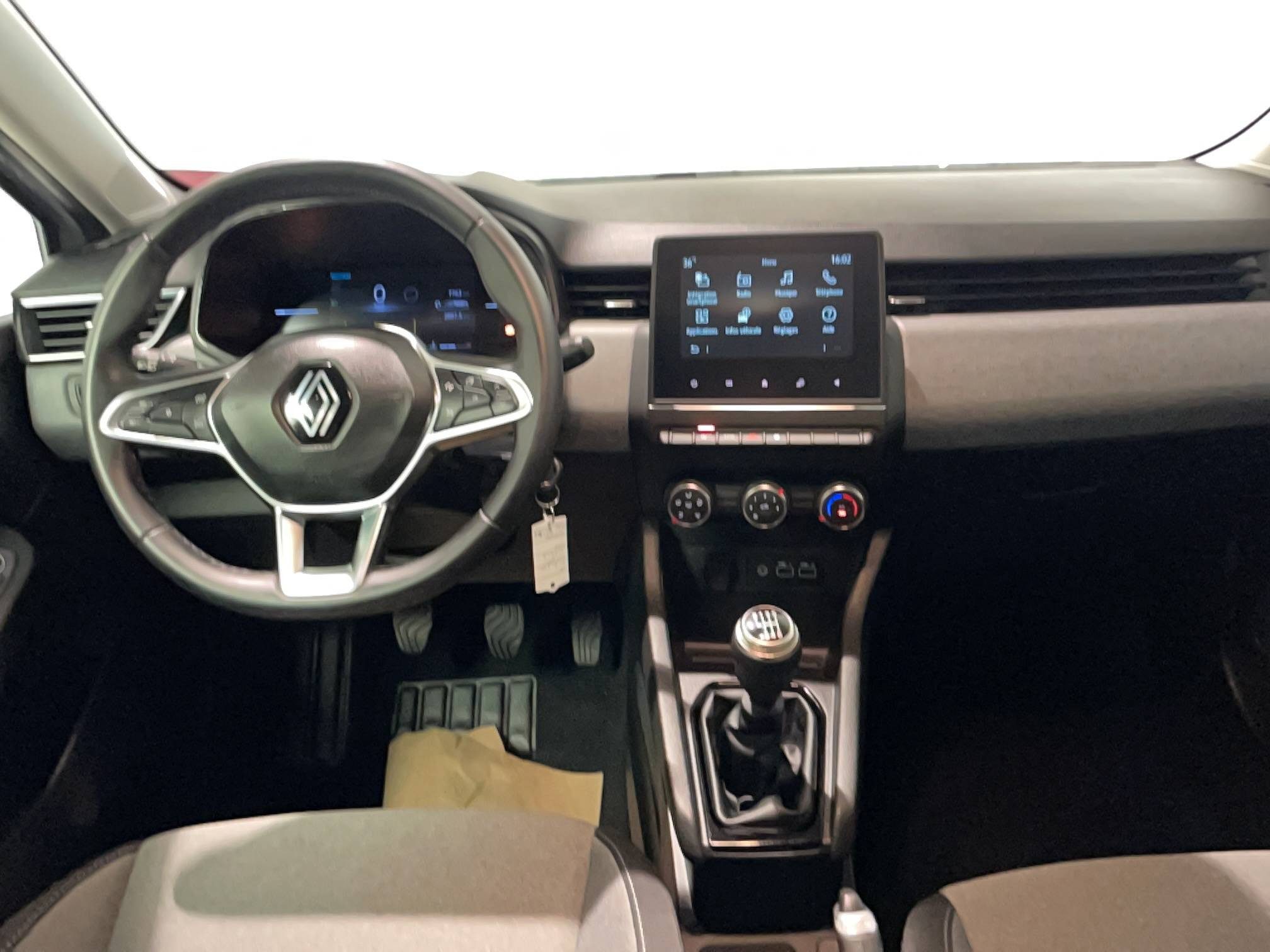 Vente en ligne Renault Clio 5 Clio TCe 90 au prix de 15 990 €