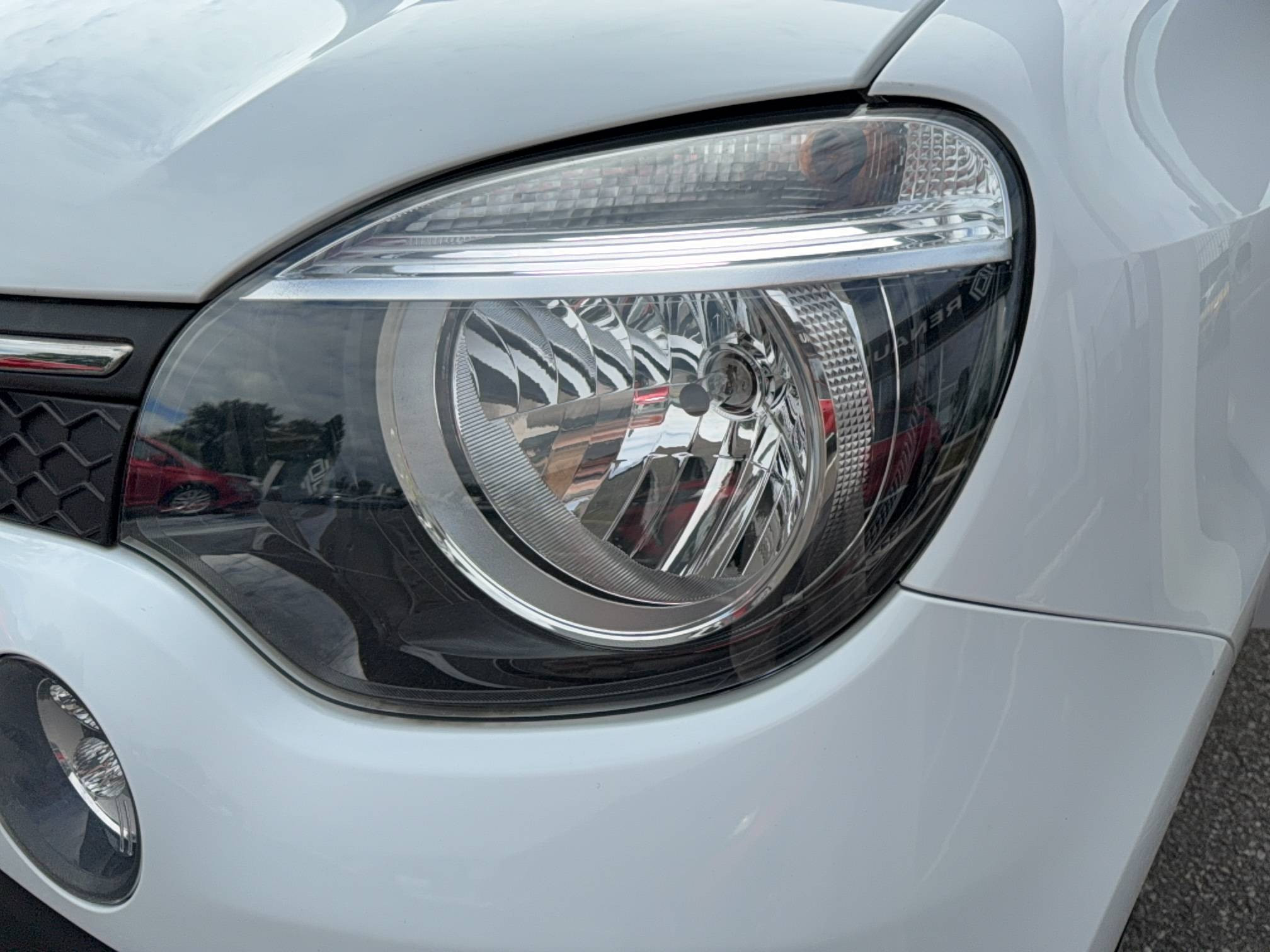 Vente en ligne Renault Twingo 3  1.0 SCe 70 BC au prix de 9 800 €