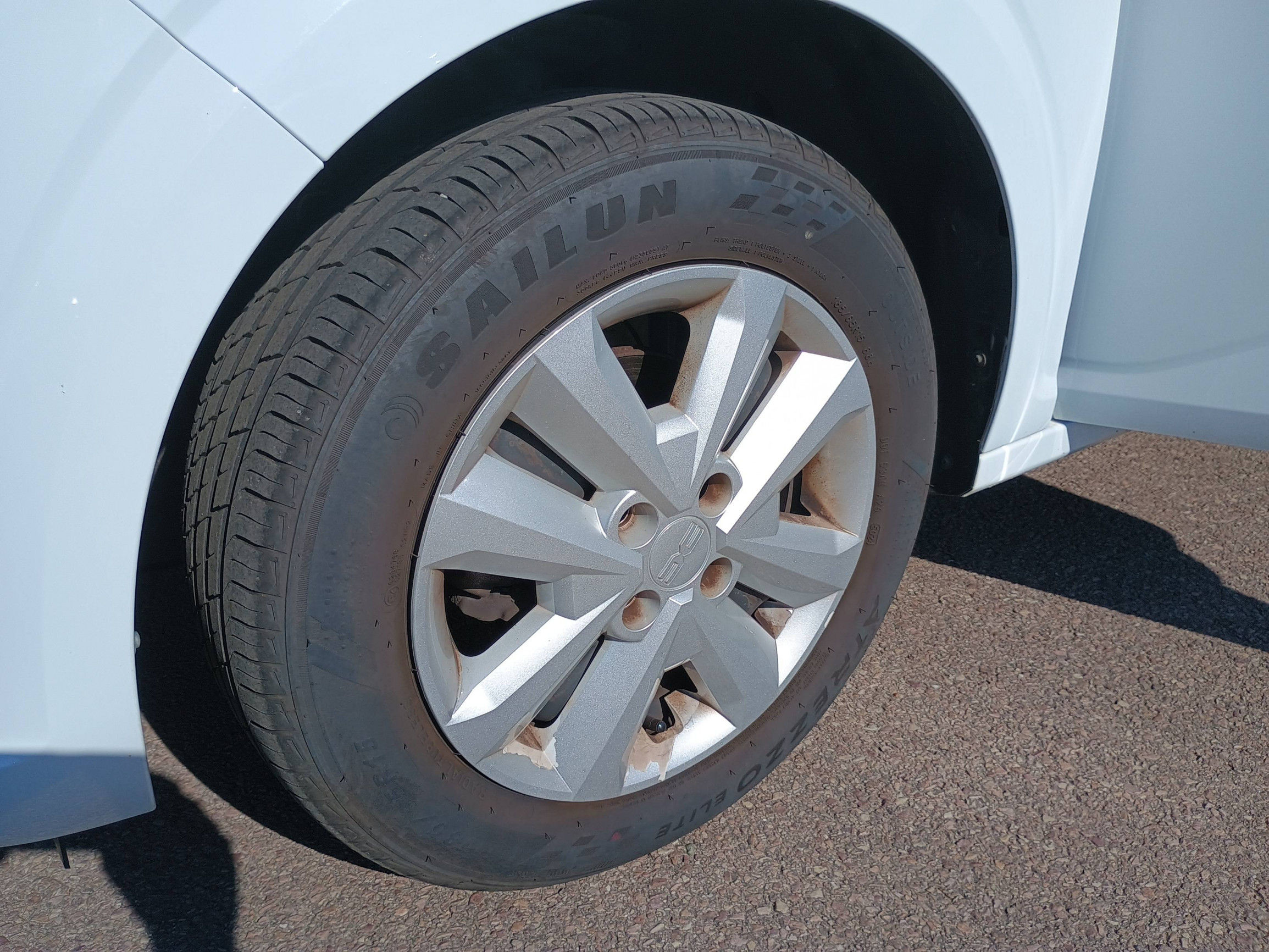 Vente en ligne Dacia Sandero  ECO-G 100 au prix de 13 991 €