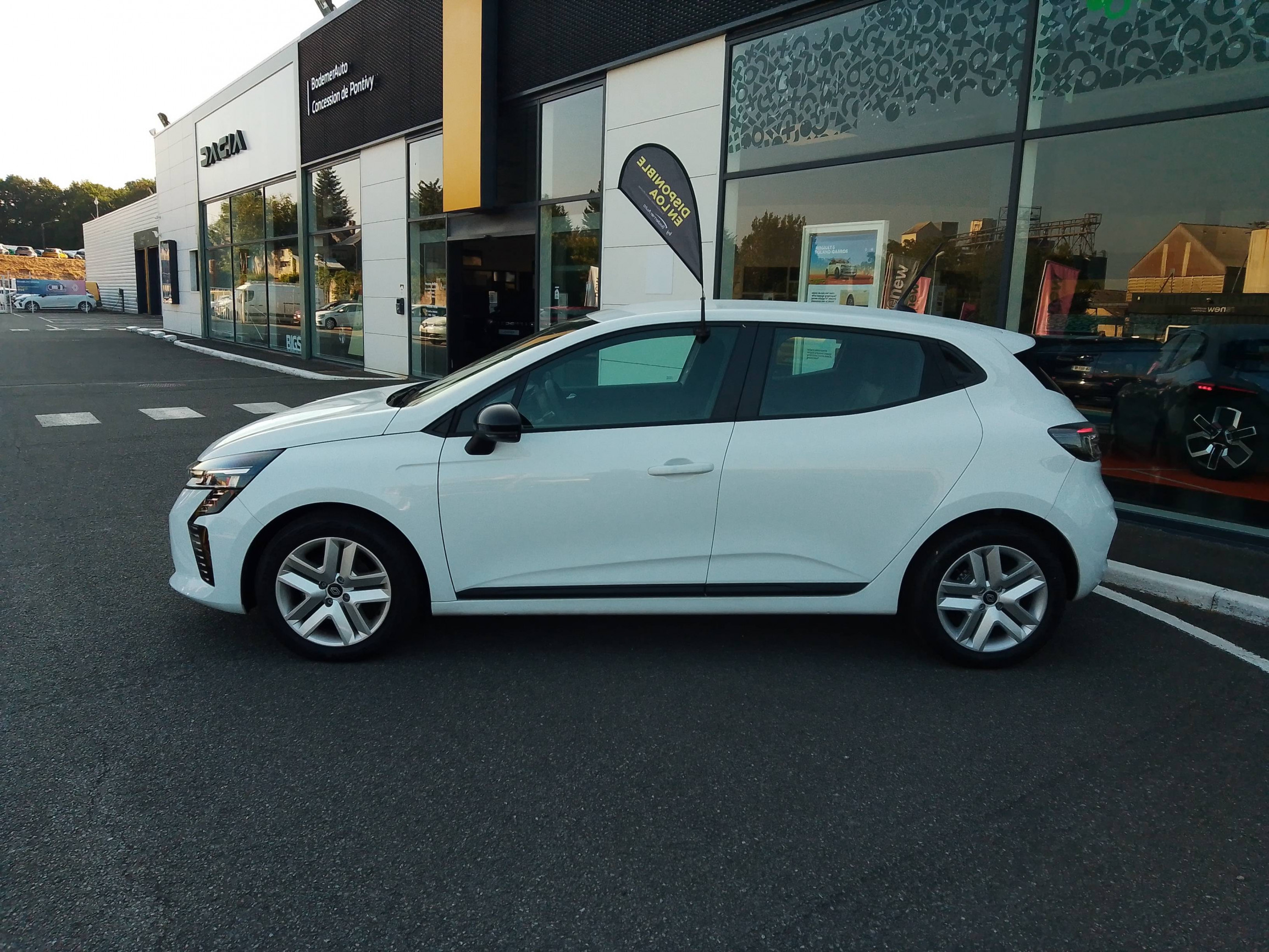 Vente en ligne Renault Clio 5 Clio TCe 90 ch GSR2 au prix de 15 990 €