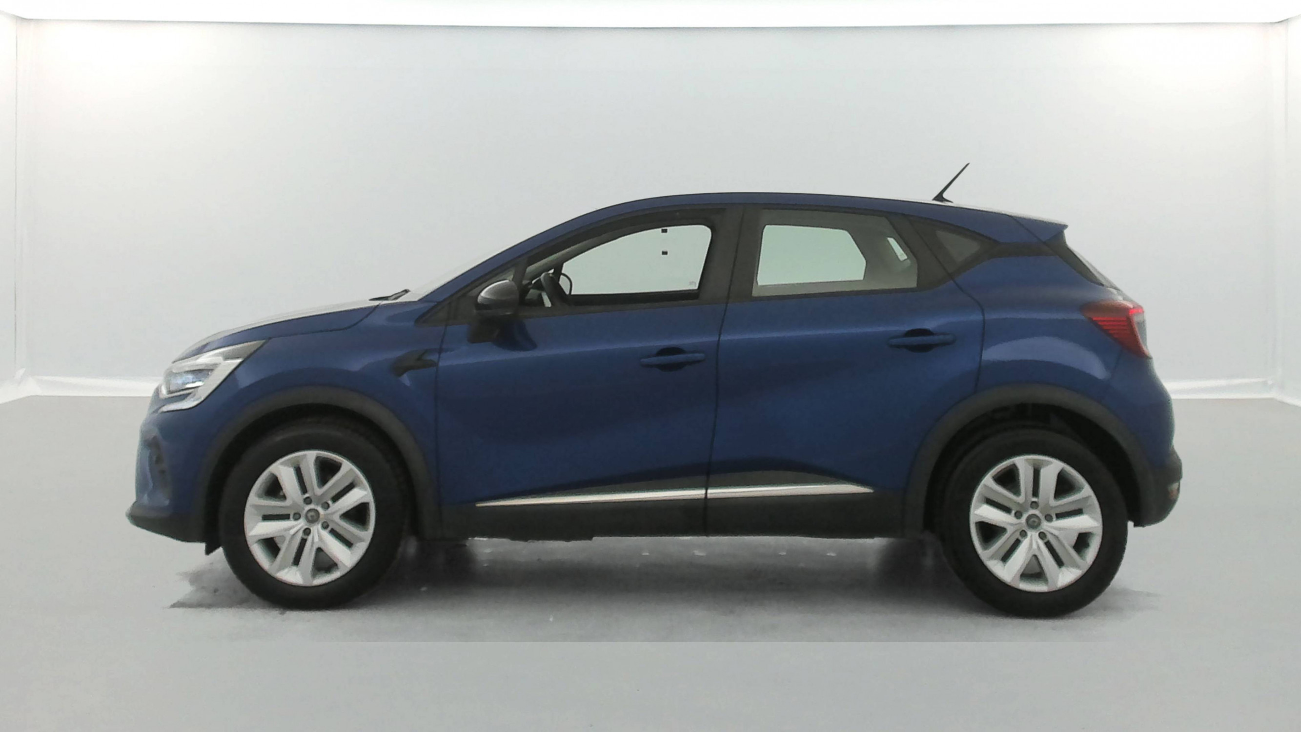 Vente en ligne Renault Captur  Blue dCi 95 au prix de 14 890 €