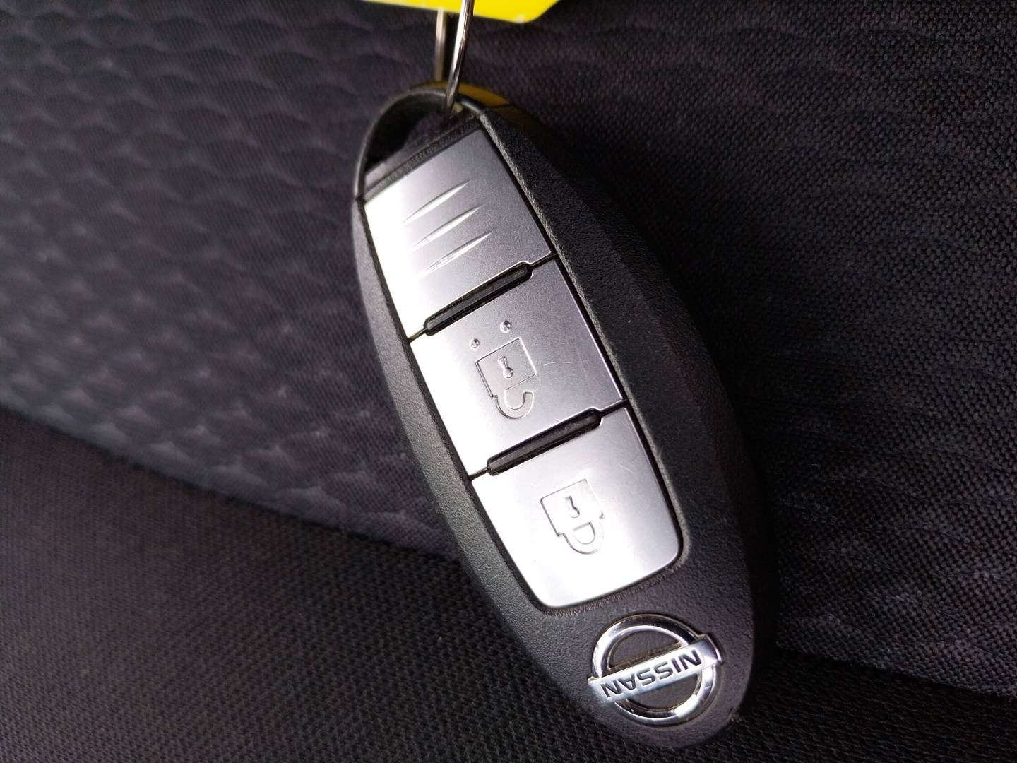 Vente en ligne Nissan Qashqai  1.3 DIG-T 140 au prix de 15 490 €