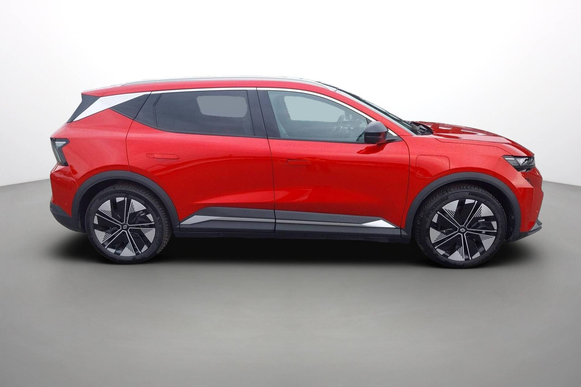 Vente en ligne Renault Scenic E-Tech Scenic E-Tech électrique 220 ch grande autonomie au prix de 37 990 €