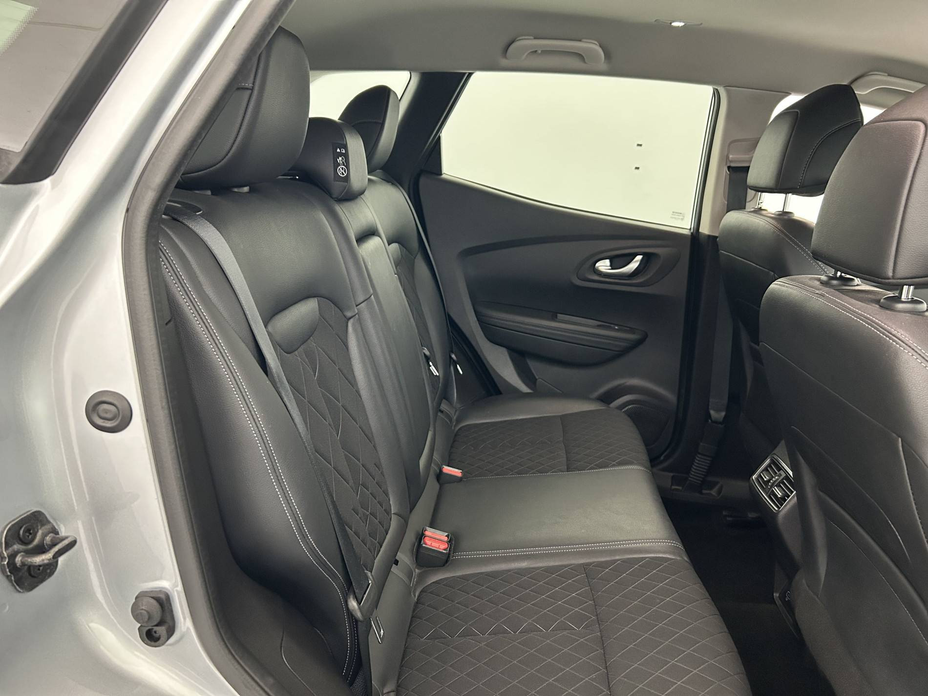 Vente en ligne Renault Kadjar  TCe 140 EDC au prix de 19 990 €