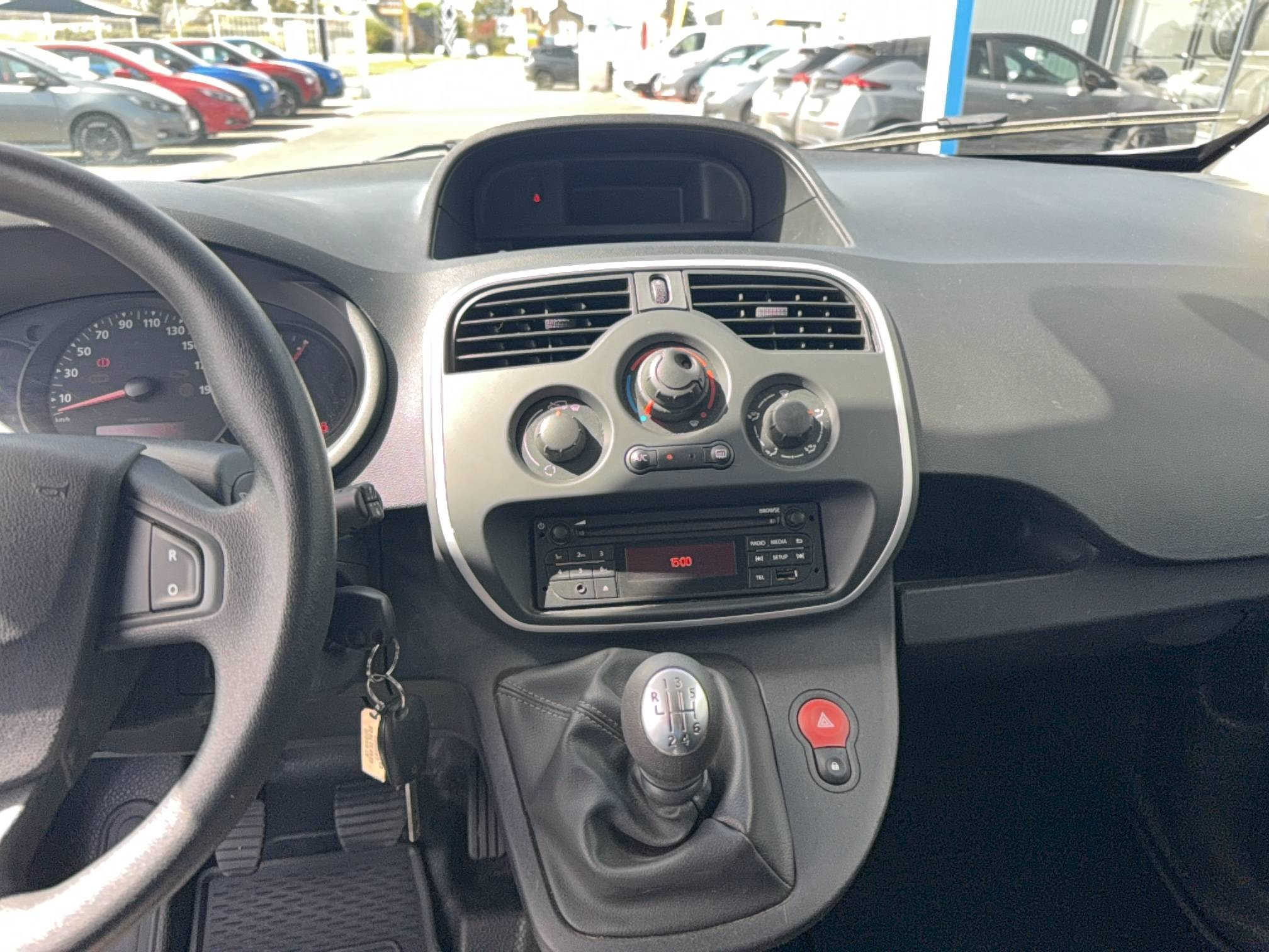 Vente en ligne Nissan NV250 L1 NV250 DCI 95 au prix de 14 490 €