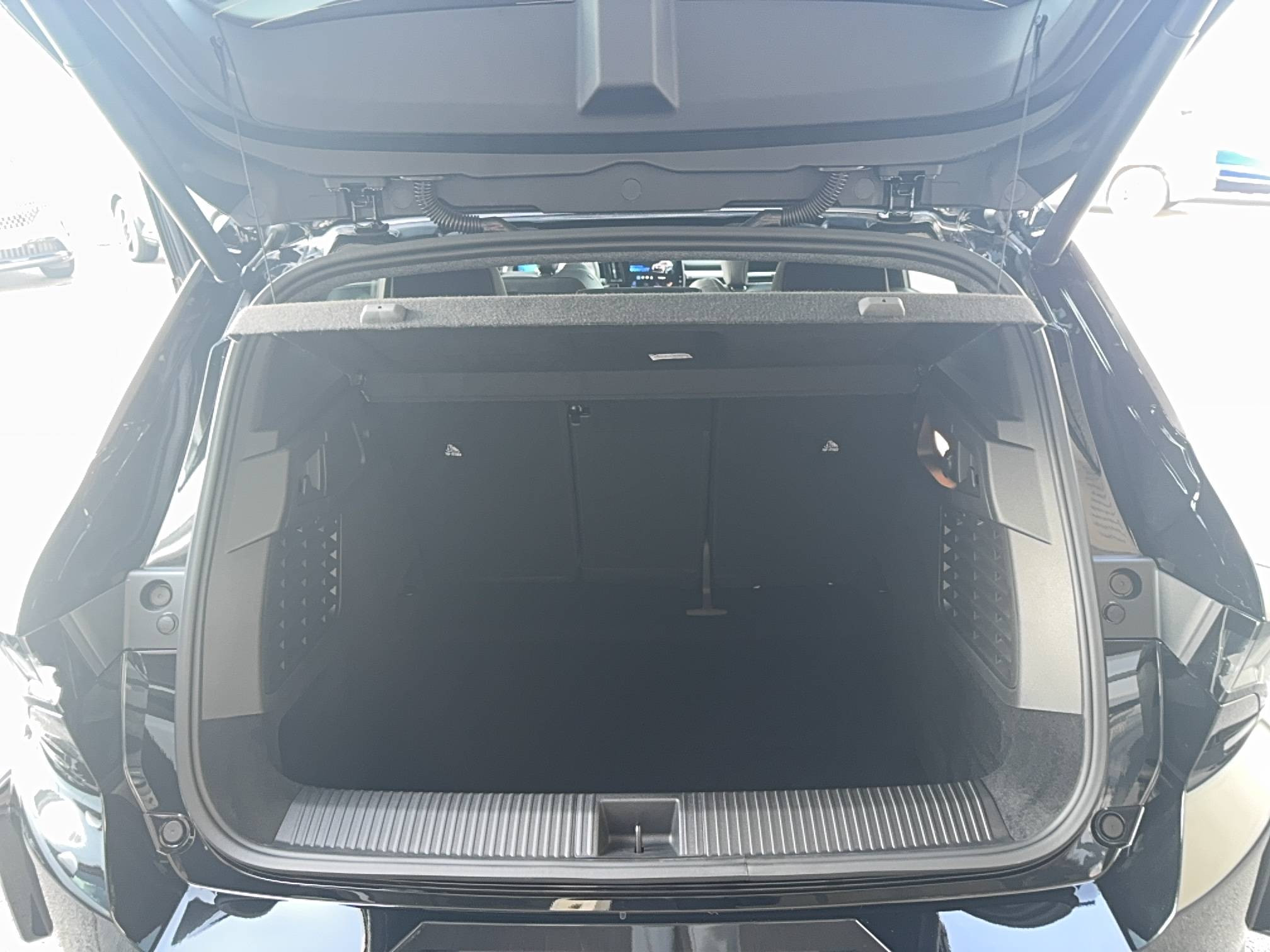 Vente en ligne Renault Scenic E-Tech Scenic E-Tech électrique 220 ch grande autonomie au prix de 49 990 €