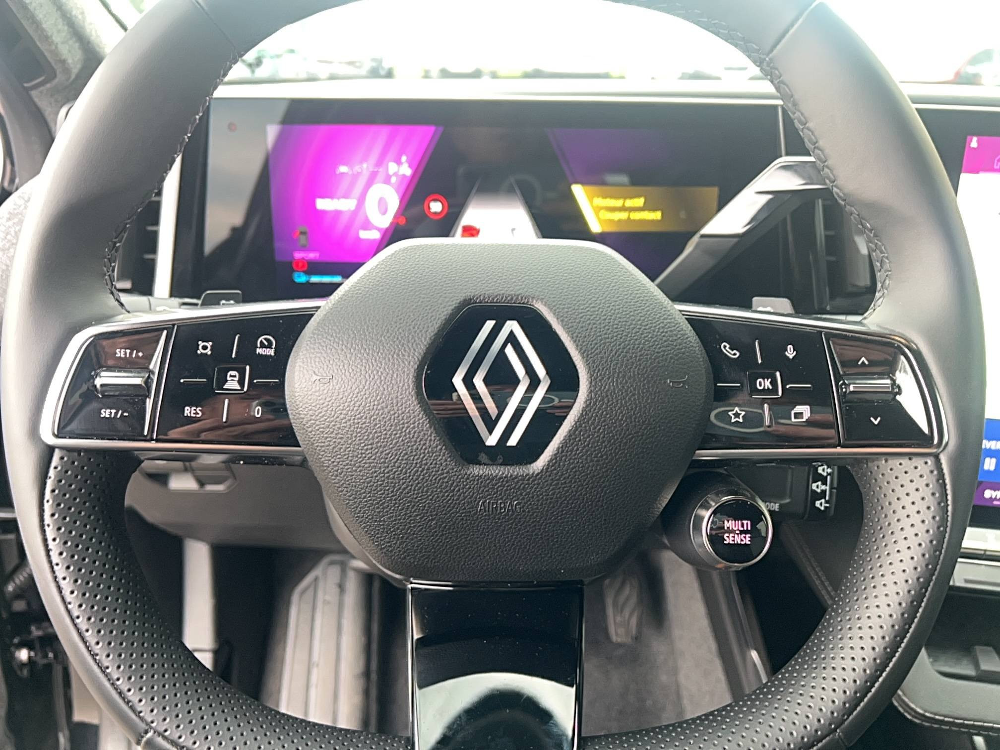 Vente en ligne Renault Scenic E-Tech Scenic E-Tech électrique 220 ch grande autonomie au prix de 37 749 €