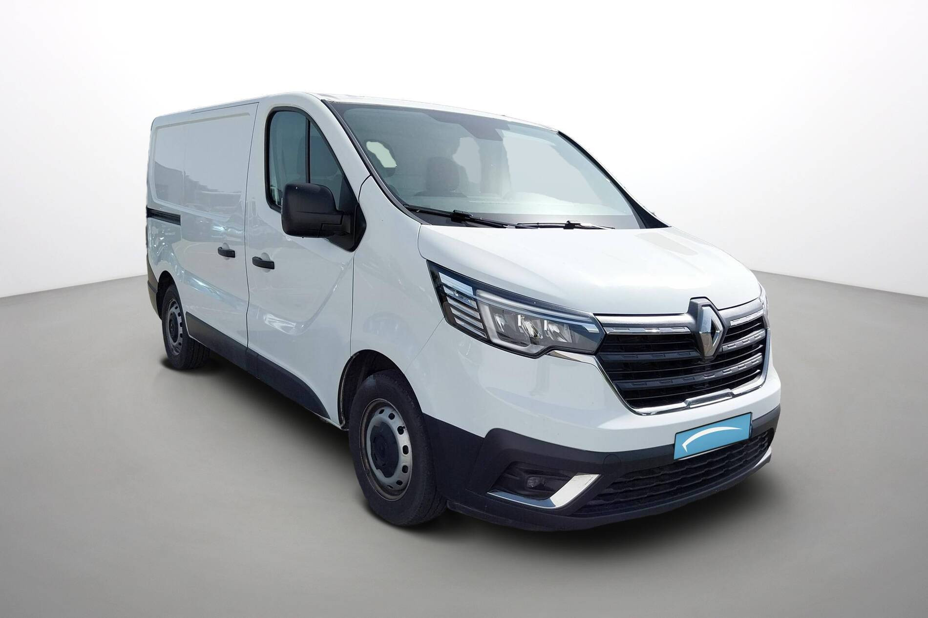 Vente en ligne Renault Trafic 3 Fourgon TRAFIC FGN L1H1 2800 KG BLUE DCI 110 au prix de 18 990 €