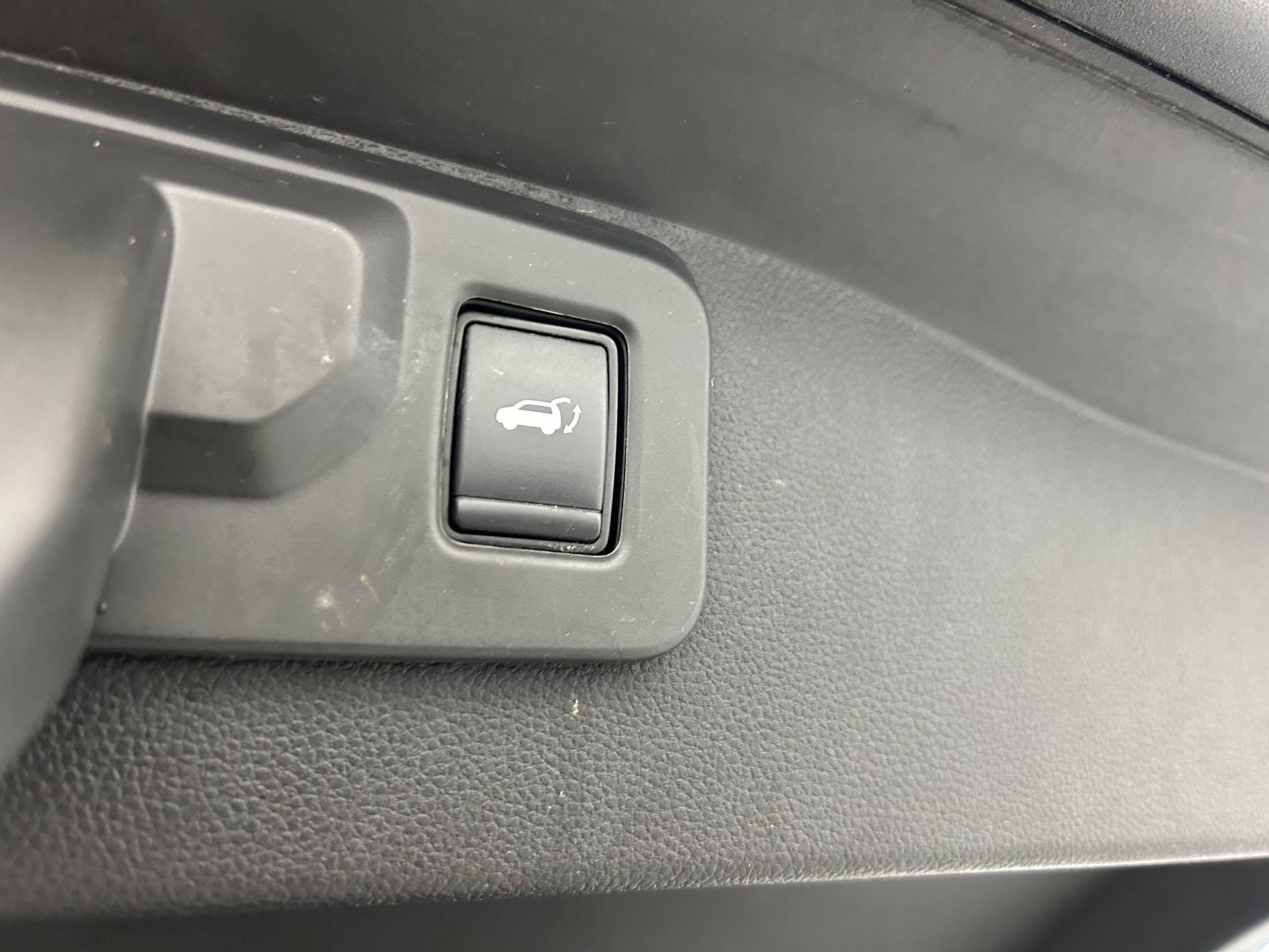 Vente en ligne Renault Austral  E-Tech hybrid 200 au prix de 26 990 €