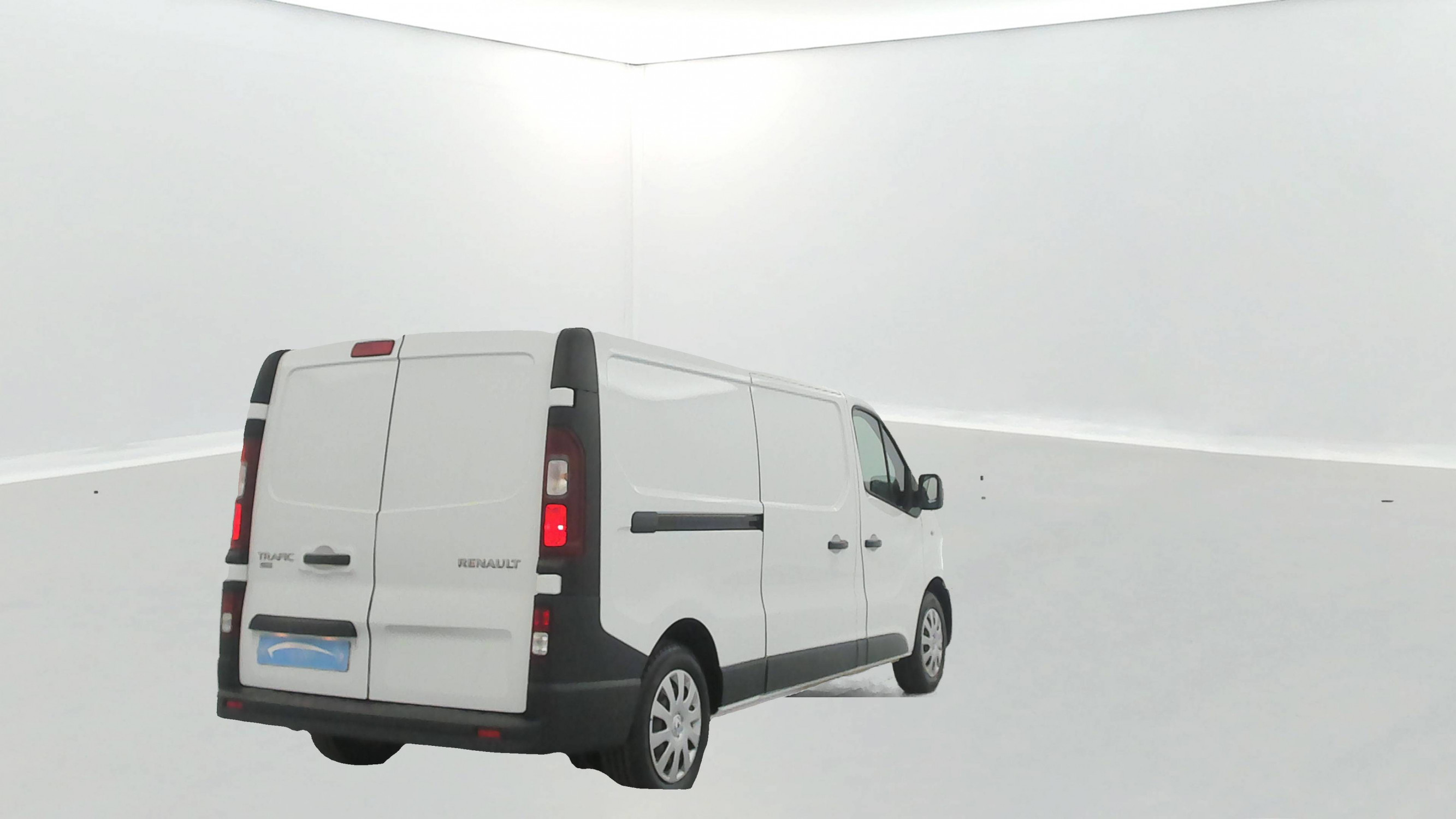 Vente en ligne Renault Trafic 3 Fourgon TRAFIC FGN L2H1 1300 KG DCI 120 au prix de 18 490 €