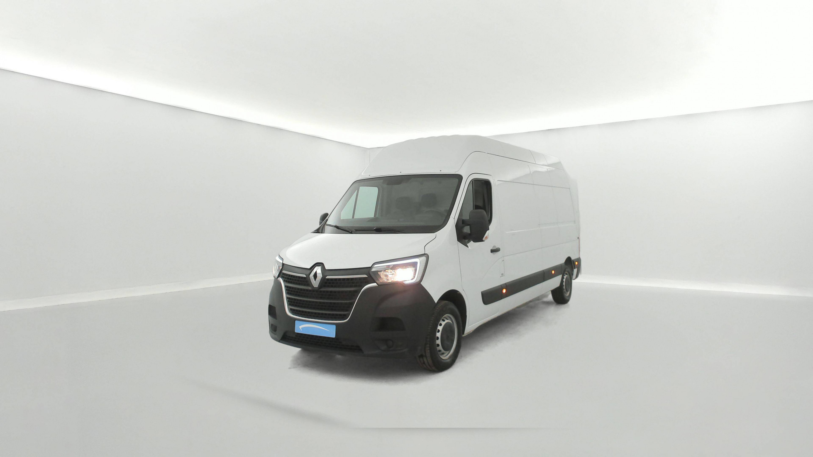 Renault Master Fourgon MASTER FGN TRAC F3500 L3H3 BLUE DCI 135 occasion de 2024 en vente à Brest