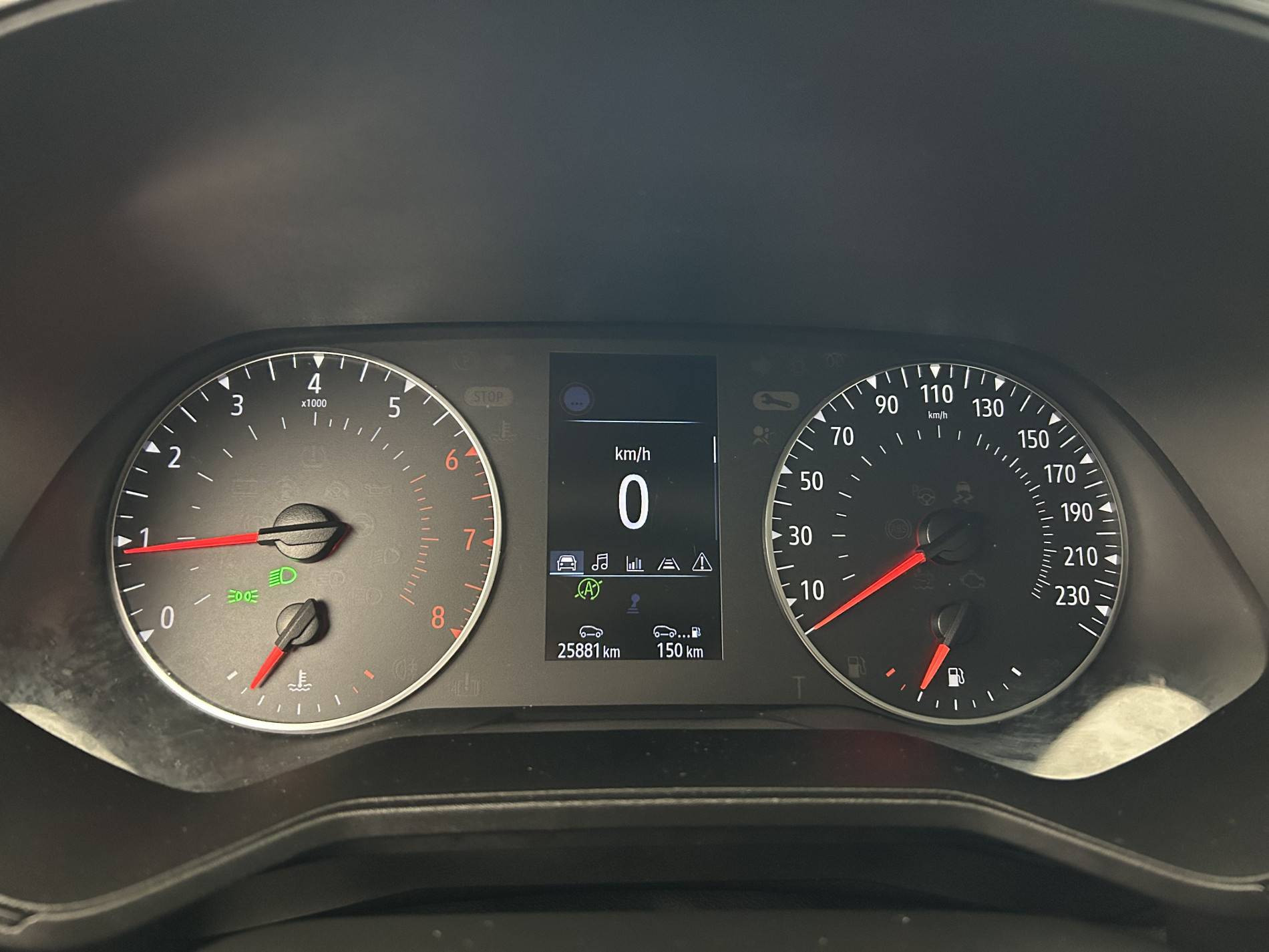 Vente en ligne Renault Clio 5 Clio TCe 90 au prix de 14 390 €