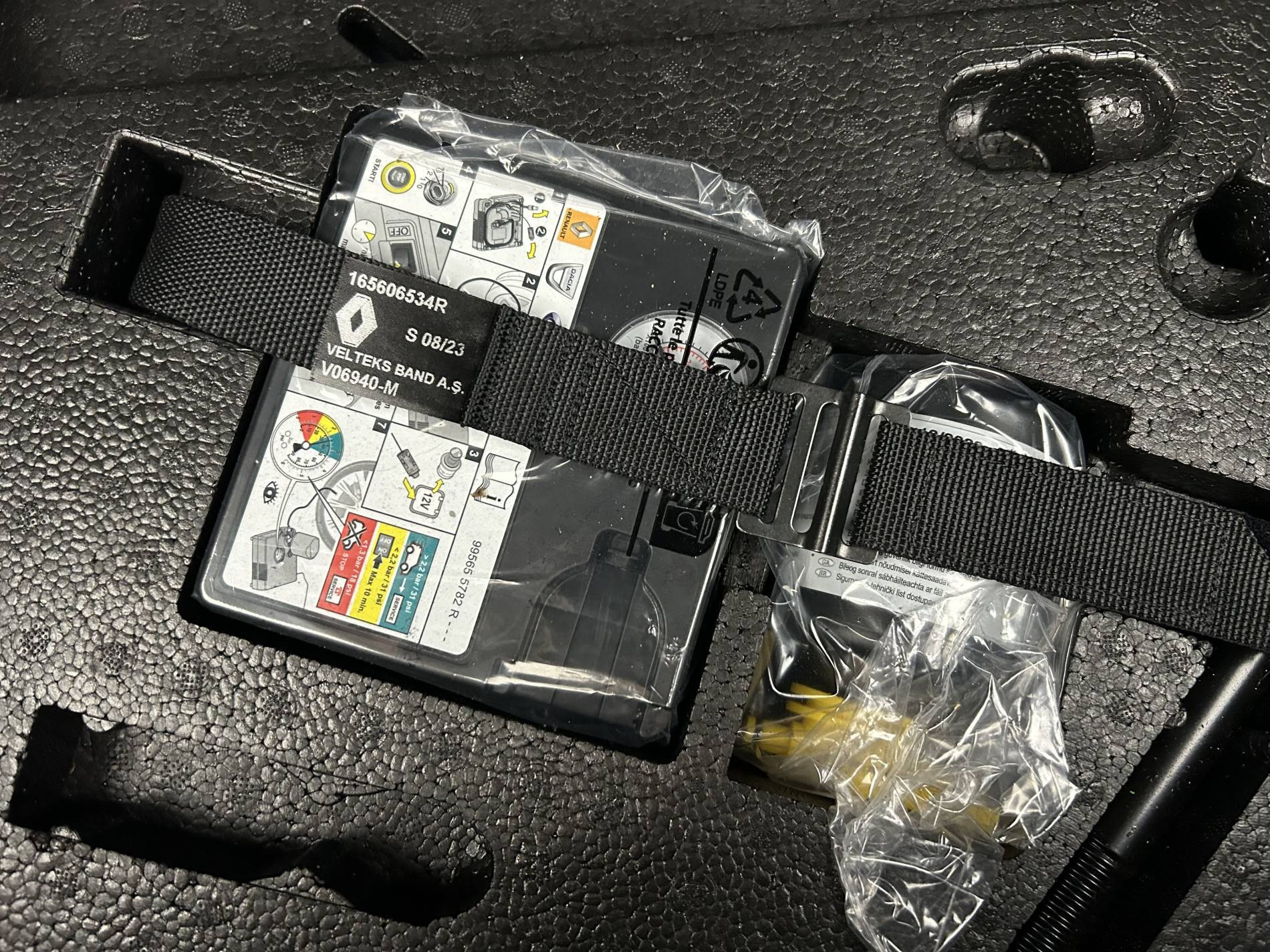 Vente en ligne Renault Clio 5 Clio E-Tech full hybrid 145 au prix de 21 990 €