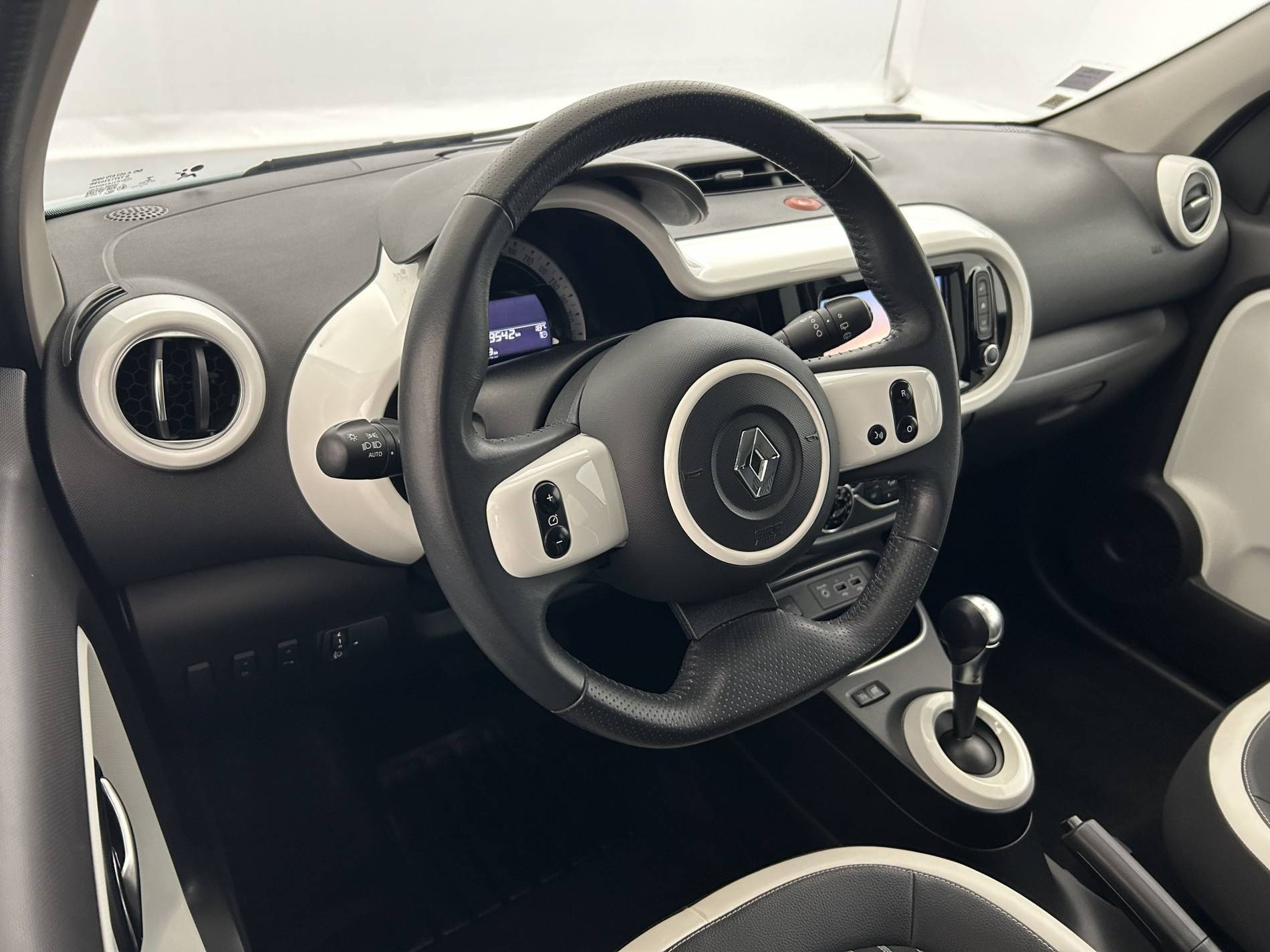 Vente en ligne Renault Twingo Electrique Twingo III Achat Intégral - 21 au prix de 10 590 €