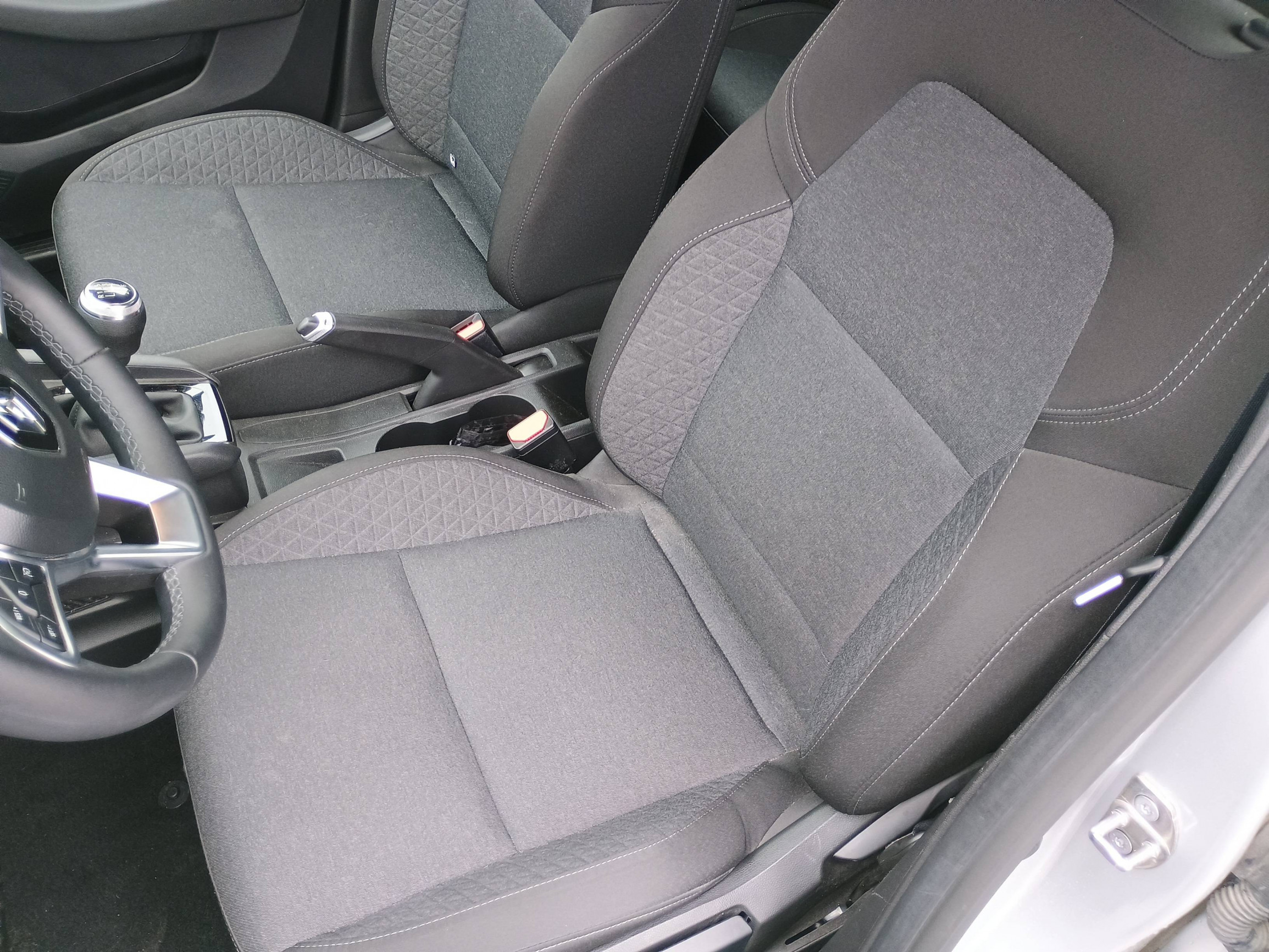 Vente en ligne Renault Clio 5 Clio TCe 90 au prix de 14 290 €