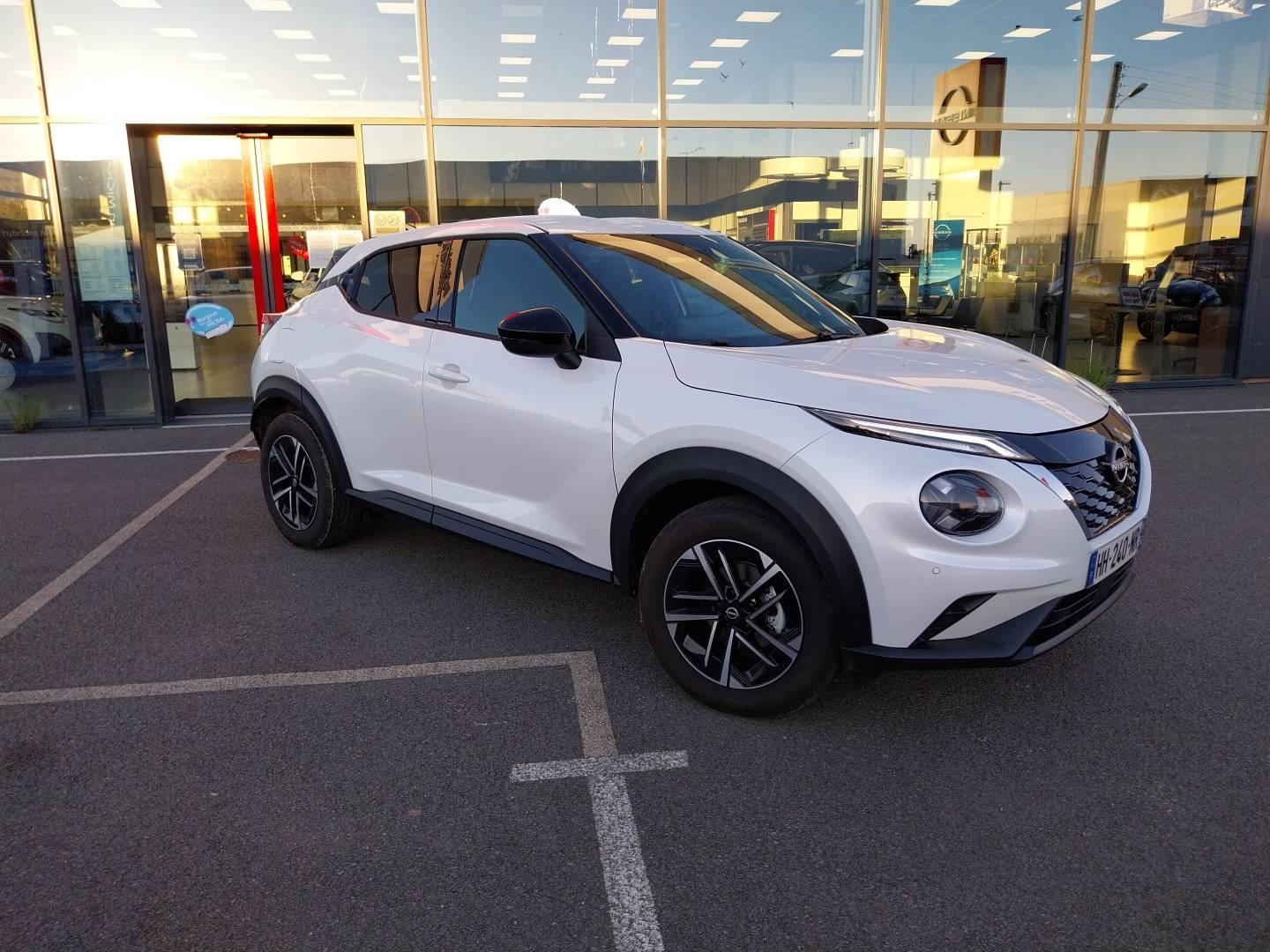Vente en ligne Nissan Juke  HYBRID 143 au prix de 28 990 €