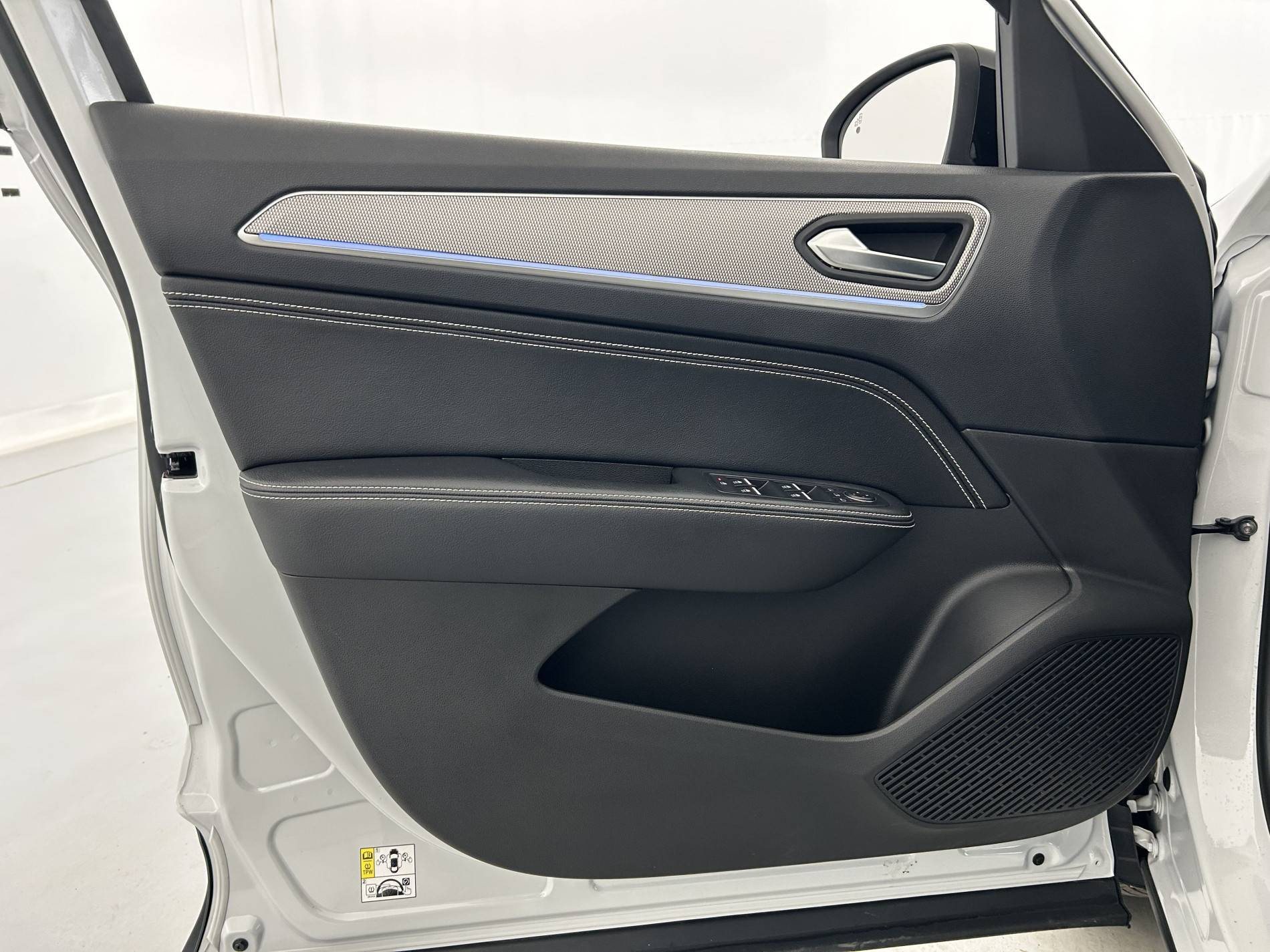 Vente en ligne Renault Arkana  E-Tech hybride 145 - 22 au prix de 21 790 €