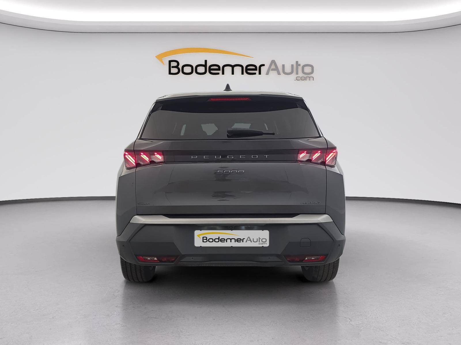 Vente en ligne Peugeot 5008  Hybrid 145 ch e-DCS6 au prix de 30 890 €