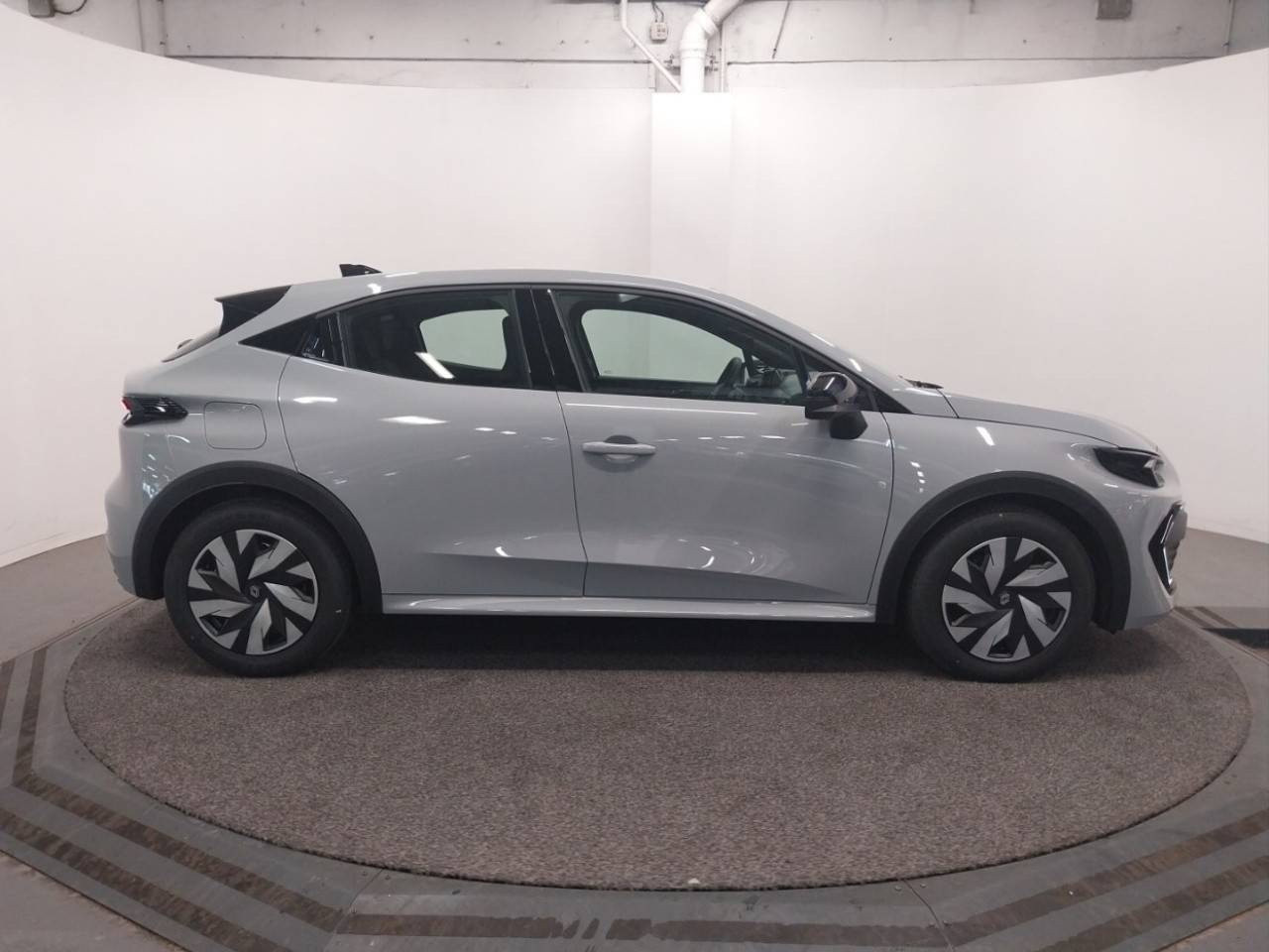 Vente en ligne Renault Clio 6 Clio TCe 115 ch EDC au prix de 50 000 €
