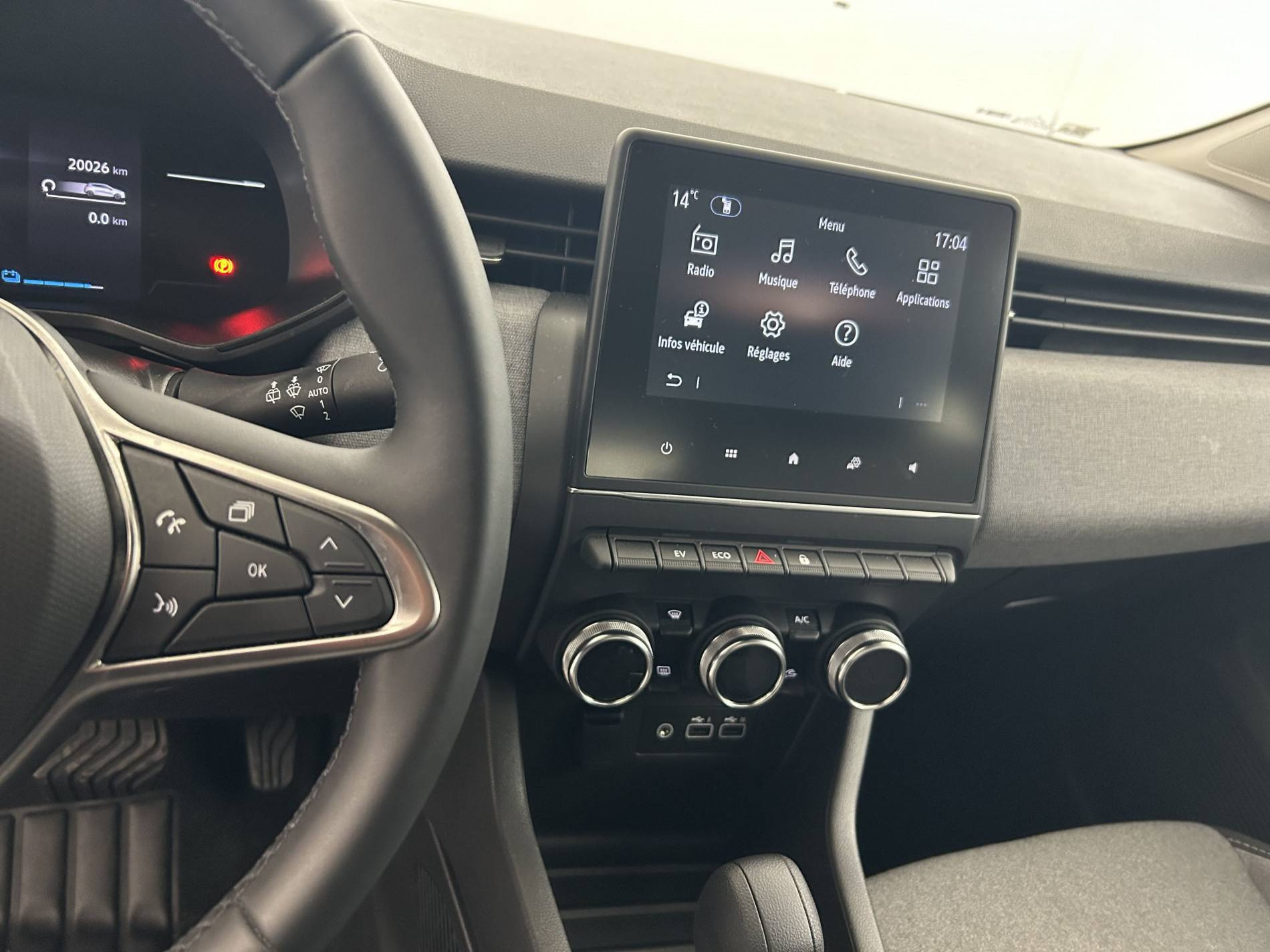 Vente en ligne Renault Clio 5 Clio E-Tech full hybrid 145 ch GSR2 au prix de 18 990 €