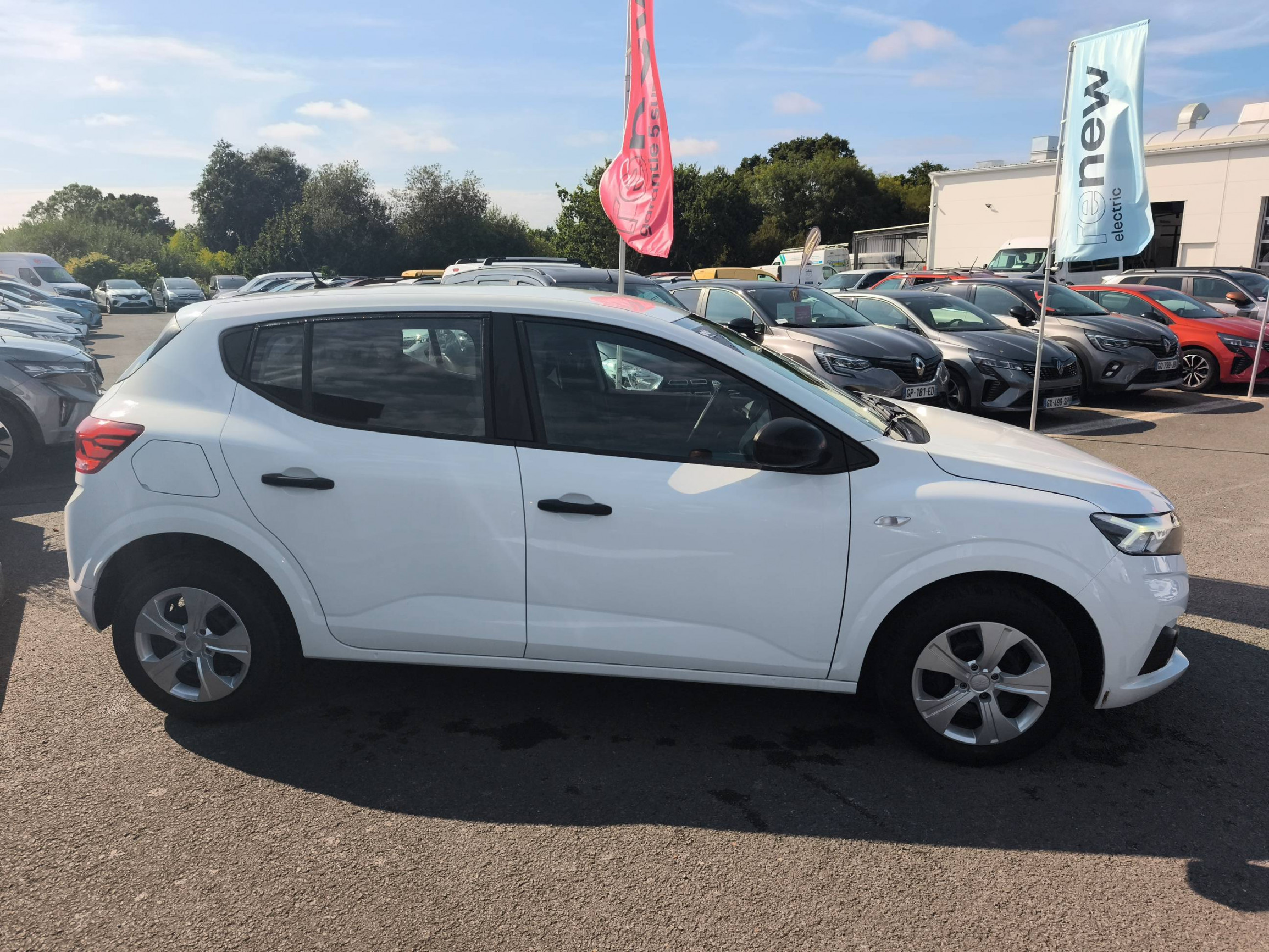 Vente en ligne Dacia Sandero  ECO-G 100 au prix de 12 790 €